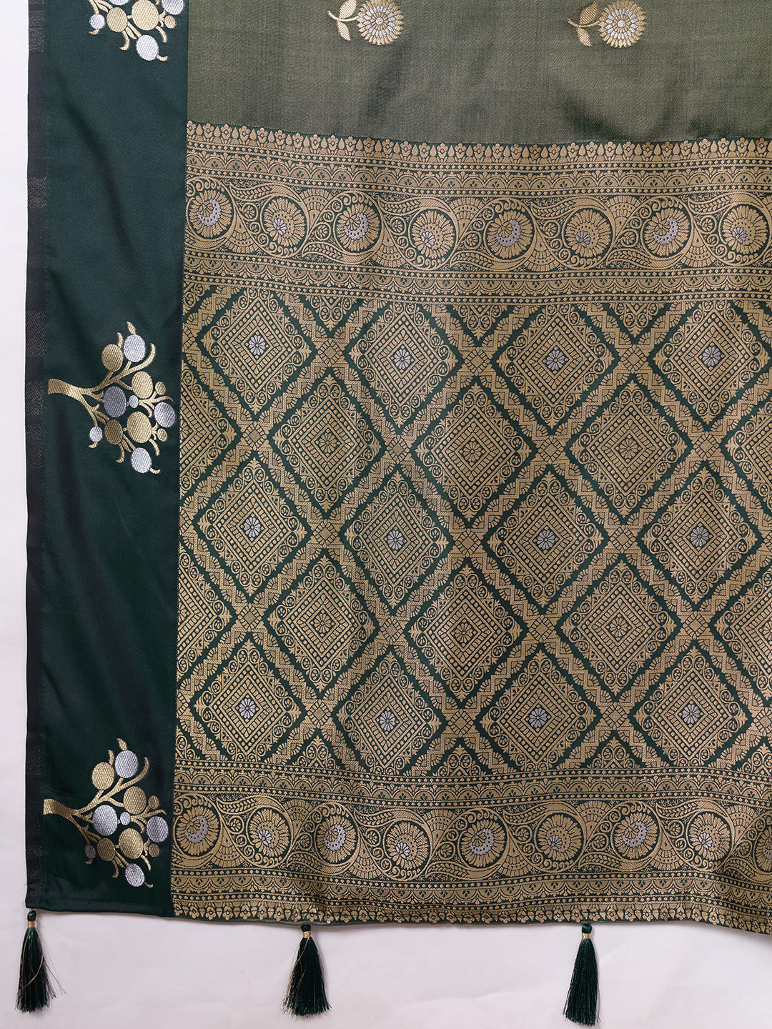 Banarasi Soft Silk Saree with Contrast Zari Border