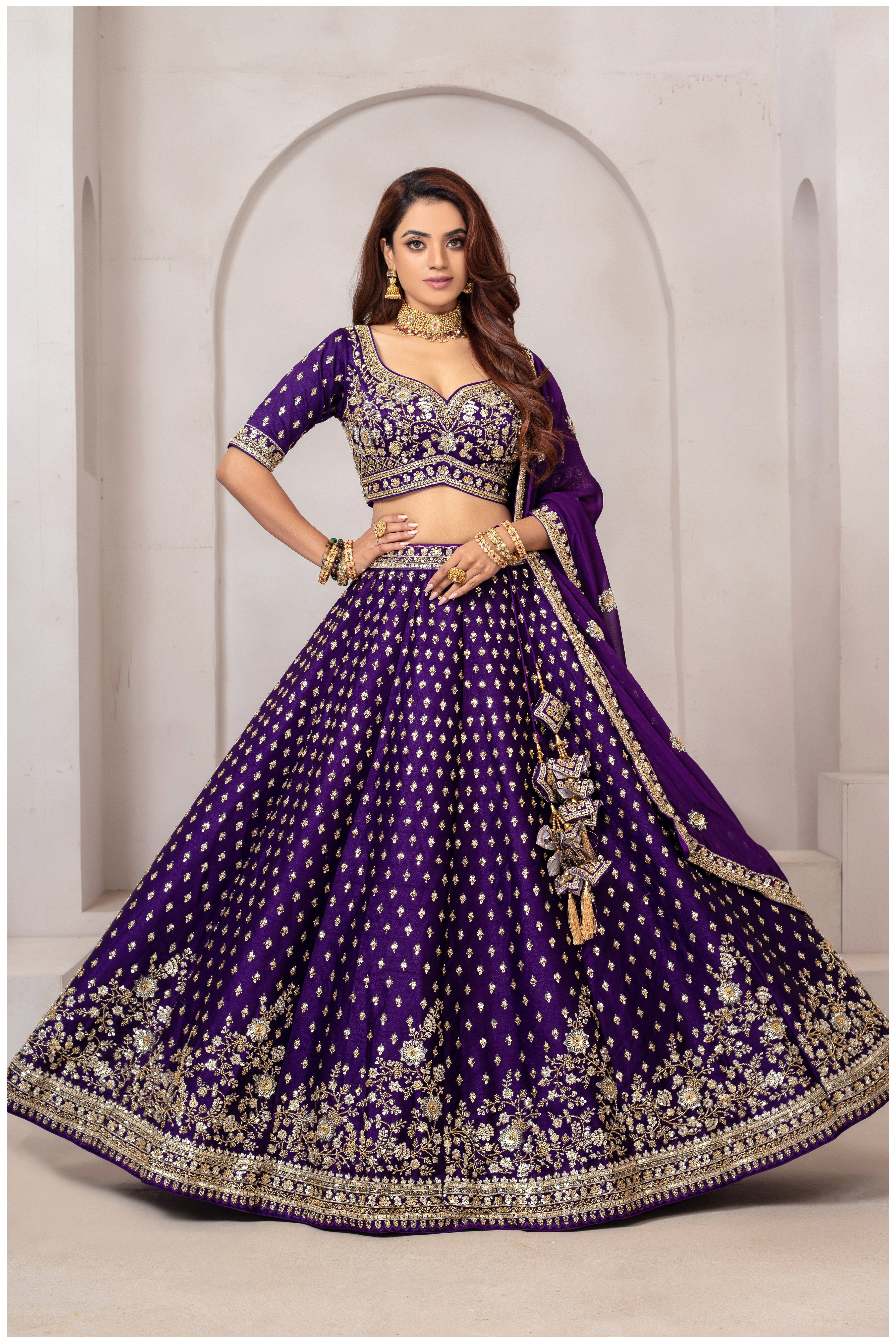 Floral Majesty Lehenga (15013 GA-39)