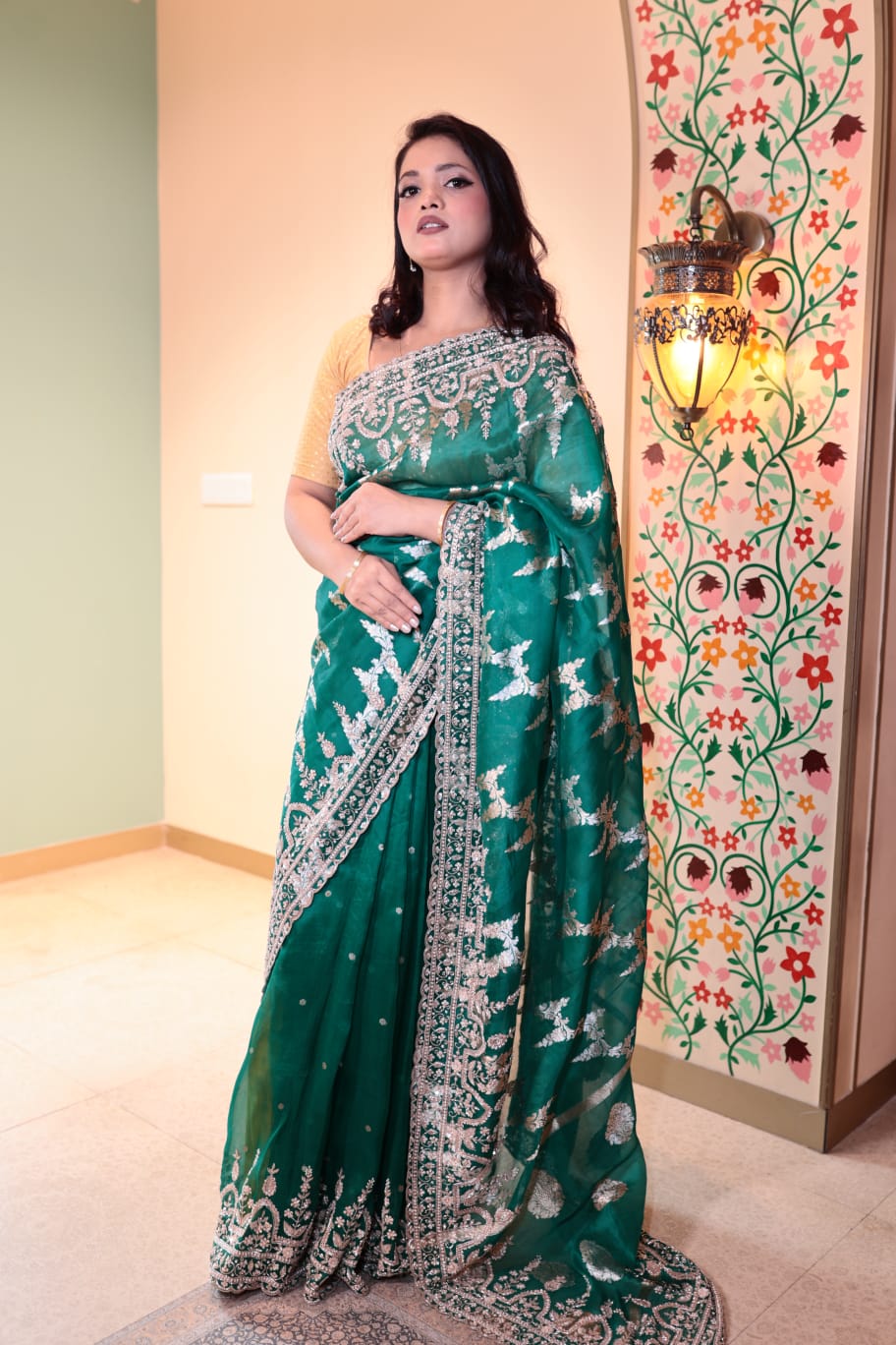 Elegant Mermaid Green Tissue Saree with Exquisite Embroidery