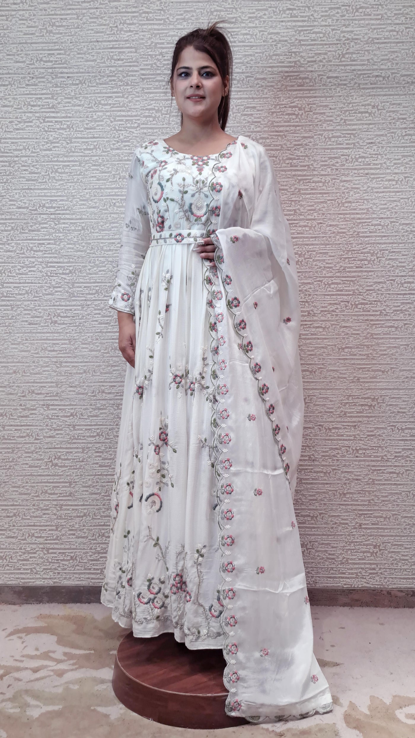 Ivory Chiffon Anarkali With Multicolour Resham Threadwork In Floral Patterns