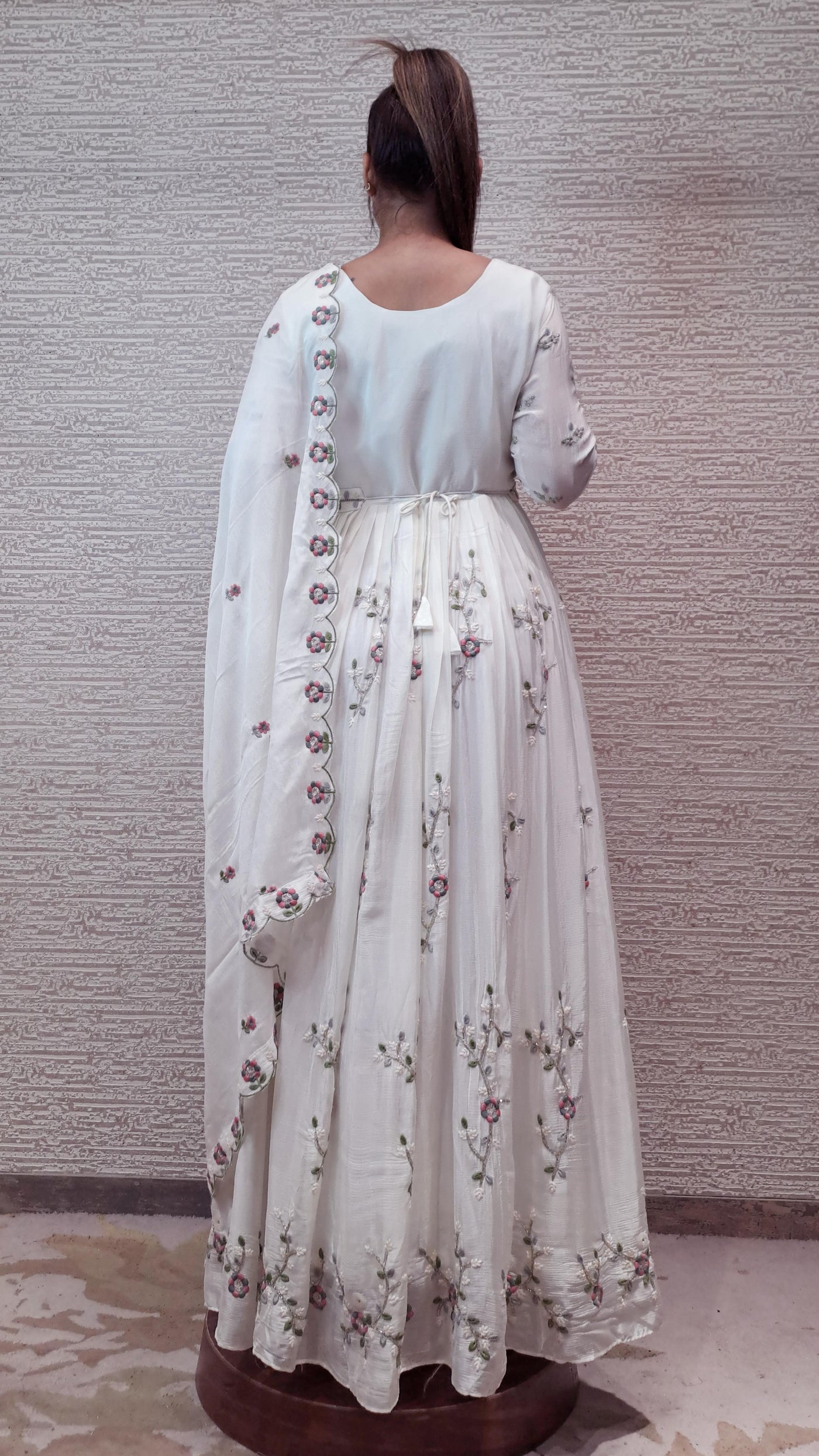 Ivory Chiffon Anarkali With Multicolour Resham Threadwork In Floral Patterns