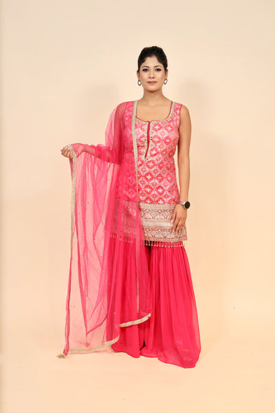 full front look of rani pink georgette suit