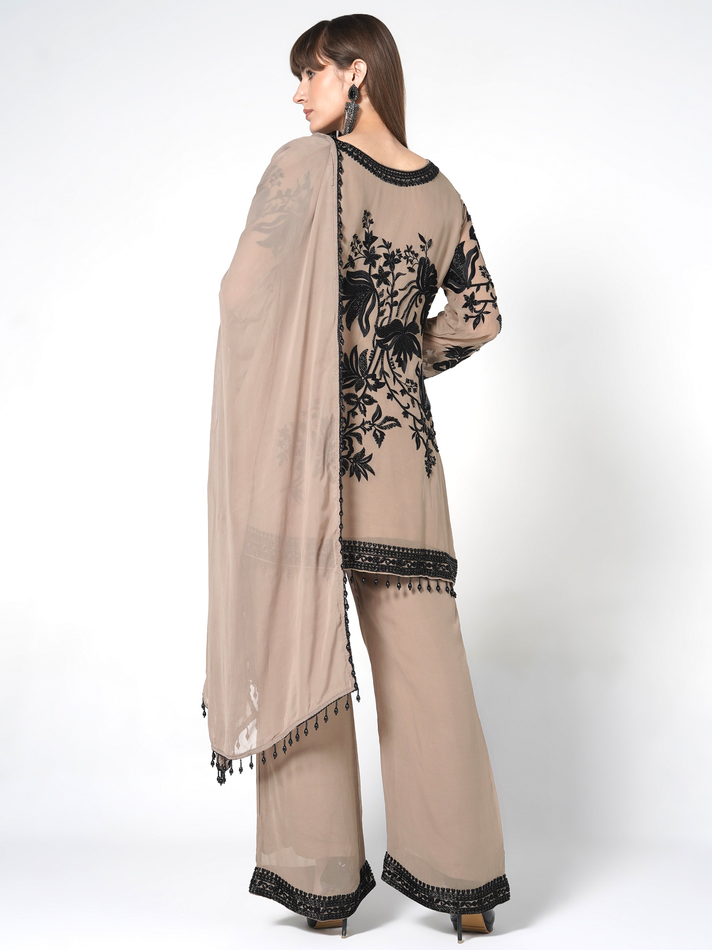 Classic chic nude kurti set