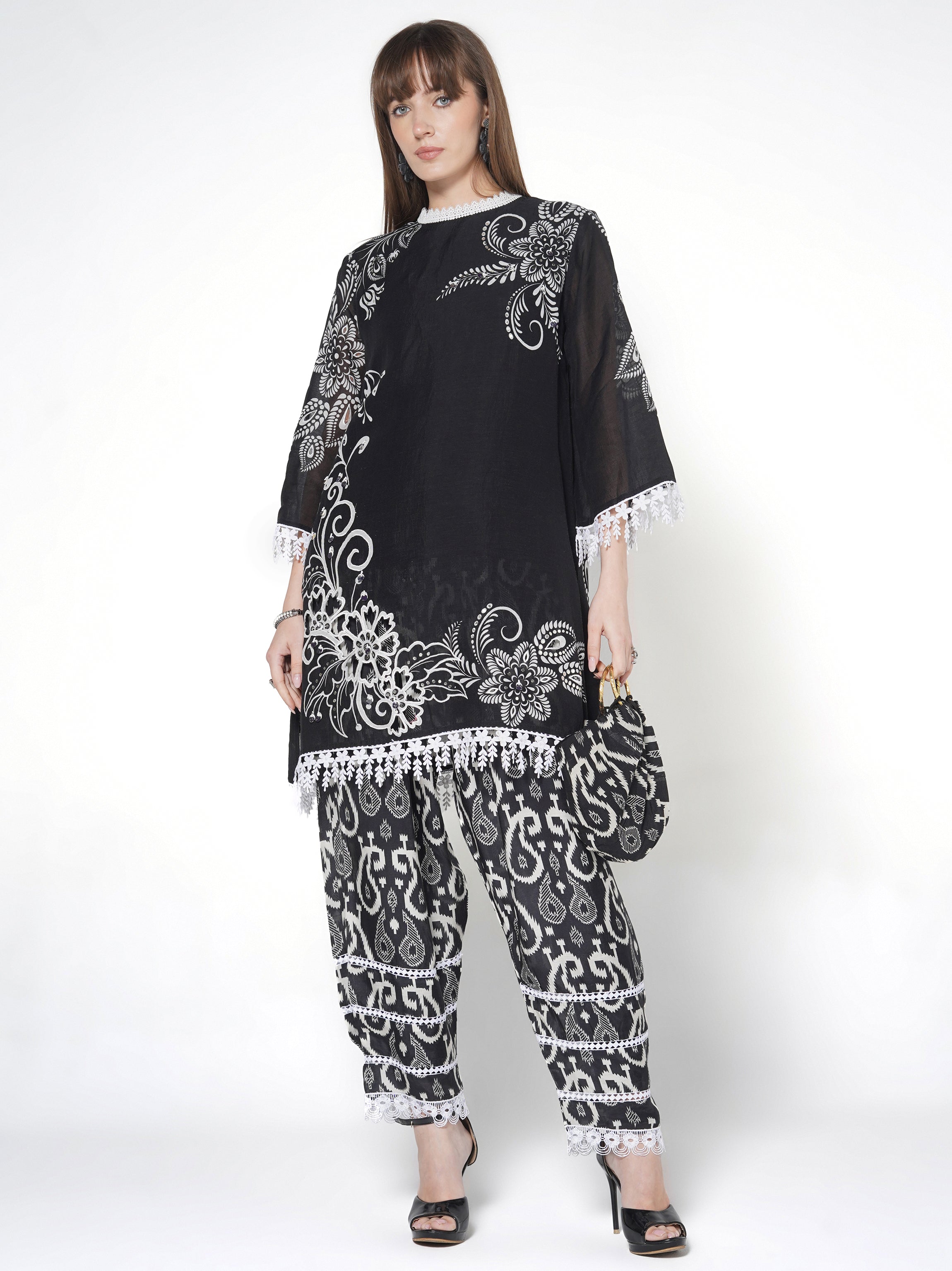 Ivory Hand-Embroidered Co-ord Set Secondary image
