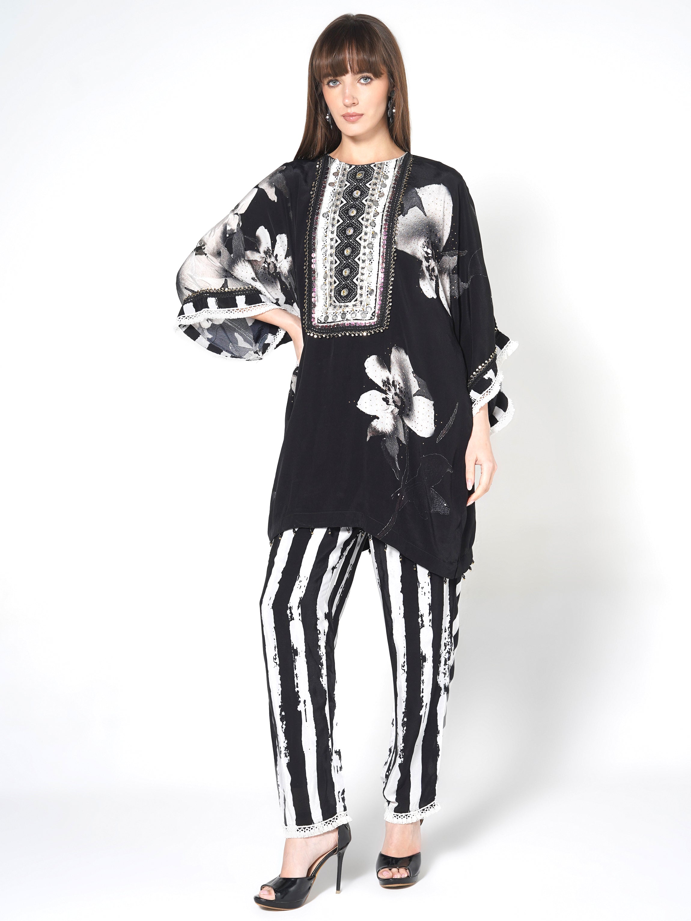 Charcoal Hand-Painted Kaftan Kurti-Set