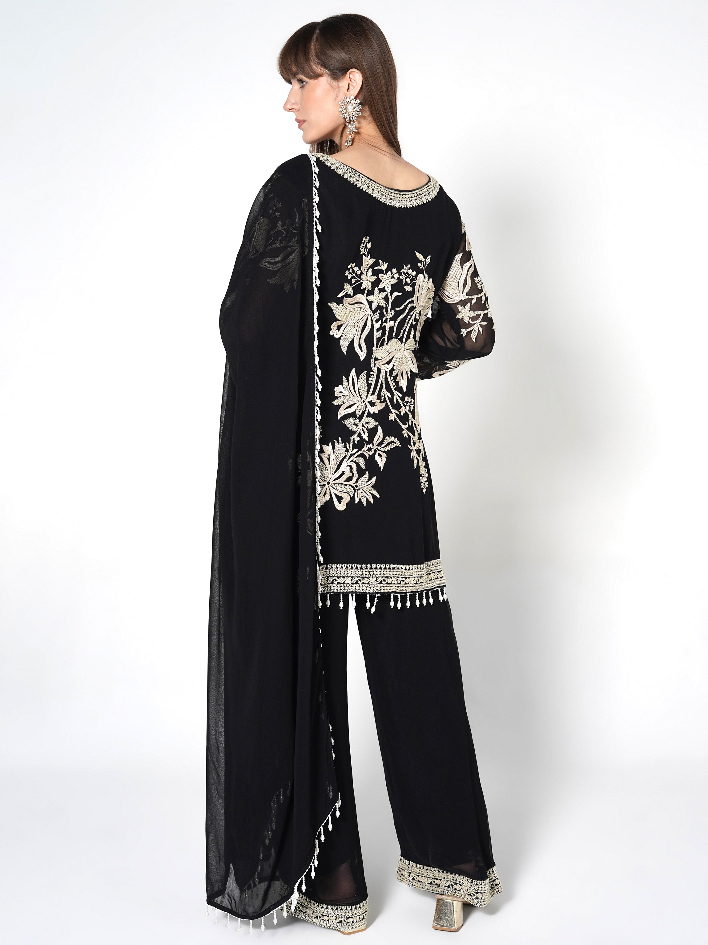 Classic chic nude kurti set