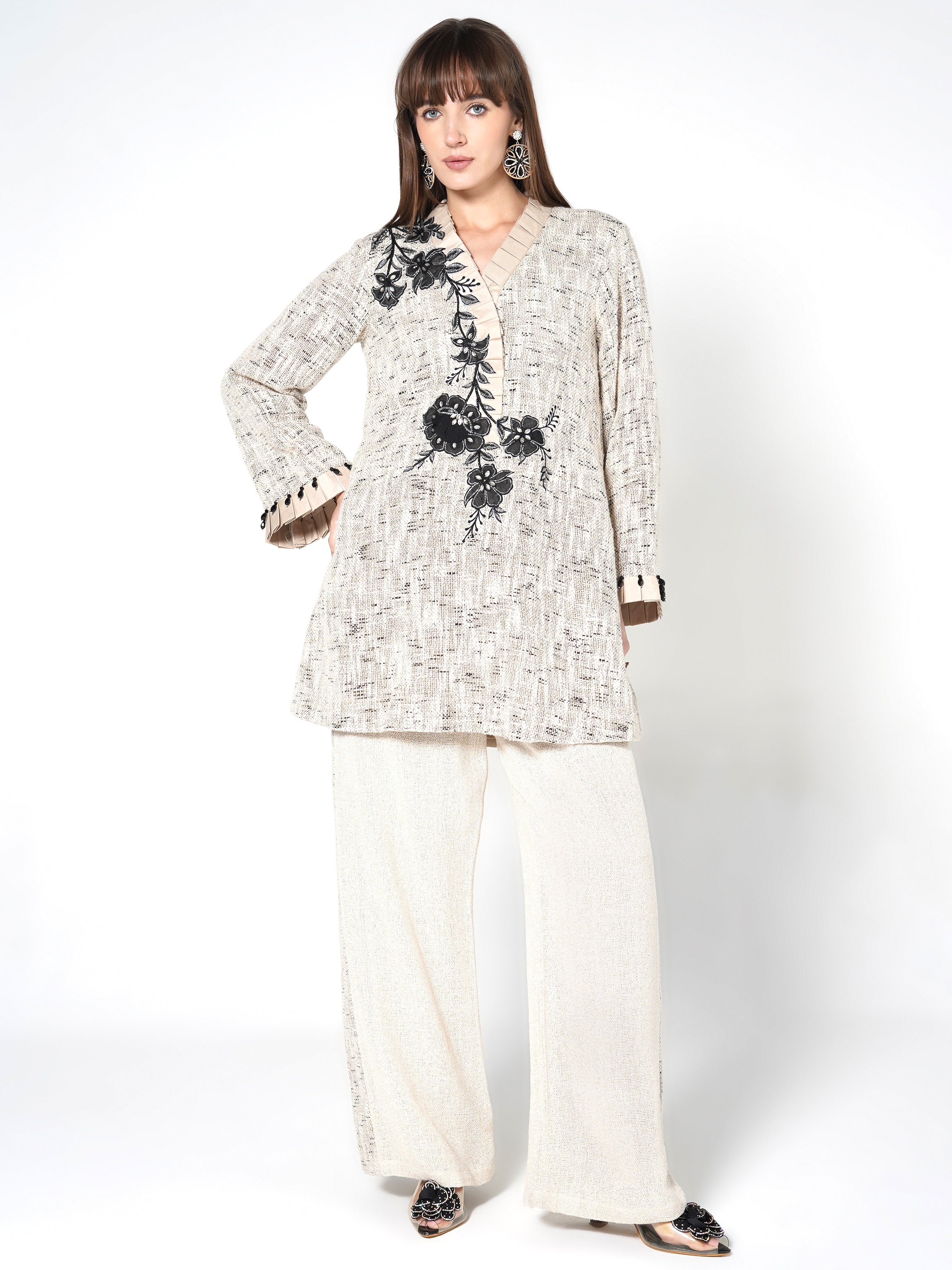 Floral Embroidered Kurti & Trouser Main image