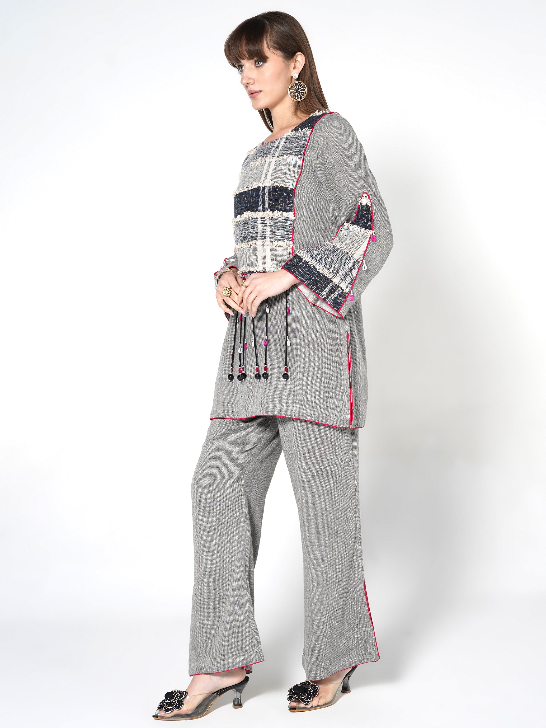 Elegant Grey Ethnic Two-Piece Ensemble Secondary image