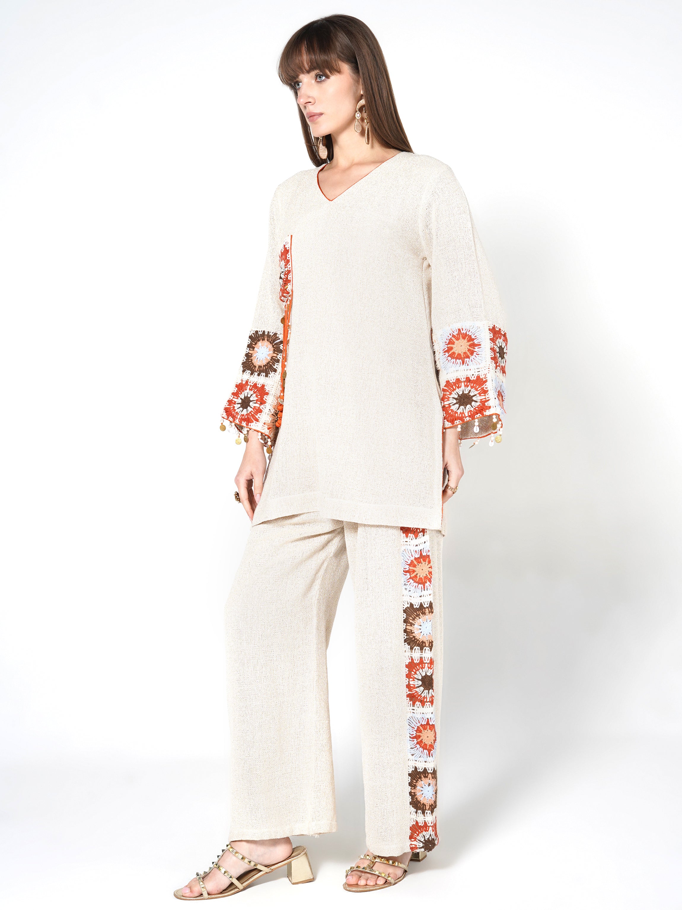 Co-ord Set with Sunburst Crochet Accents Secondary image