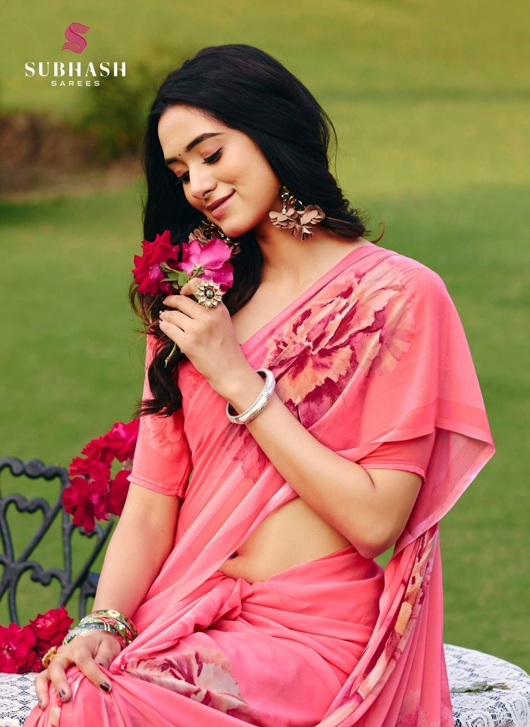 Coral Pink Floral Digital Print Chiffon Saree Secondary image