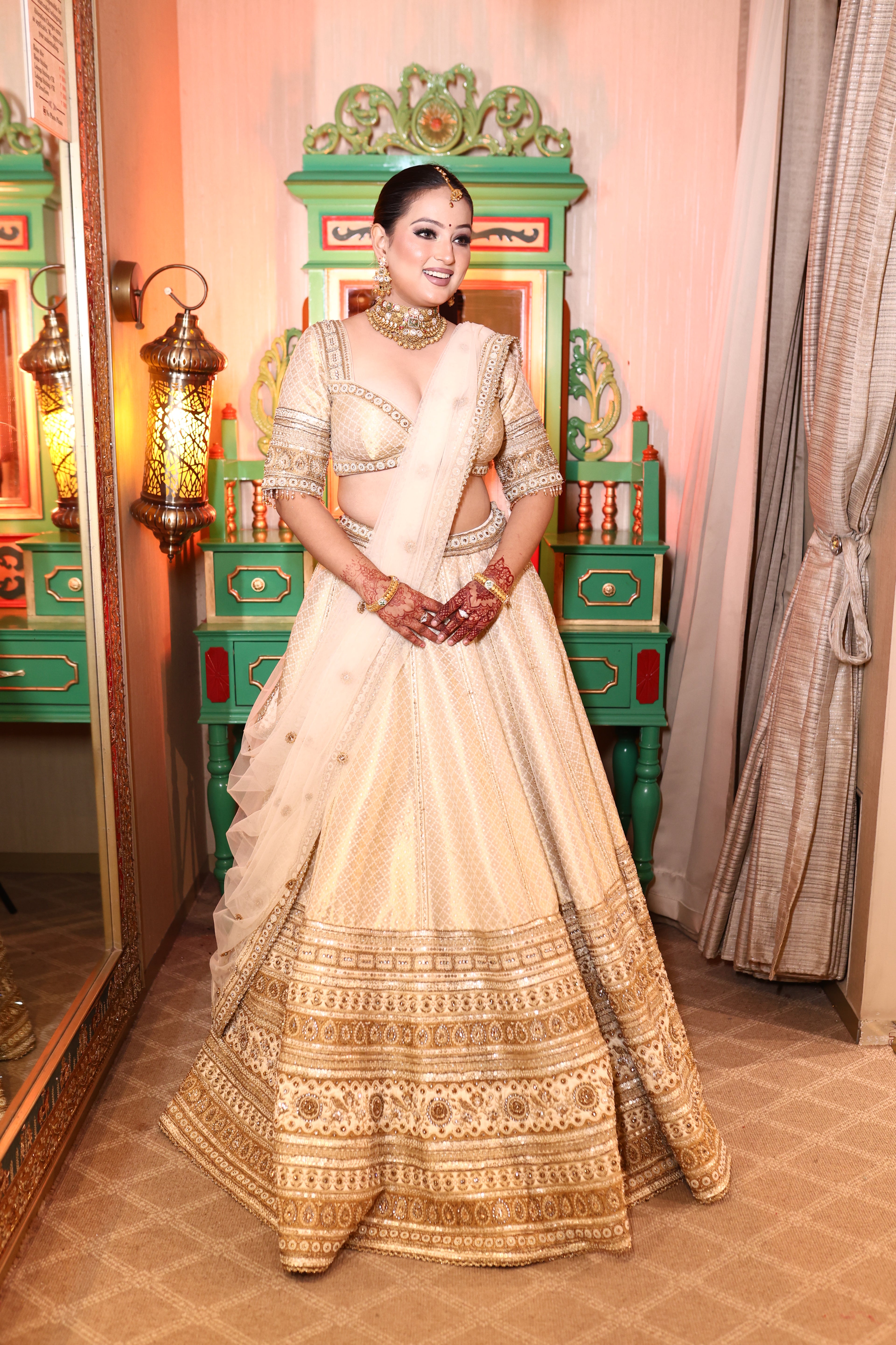 Regal Ivory & Gold Bridal Lehenga (S1S25 B-55)