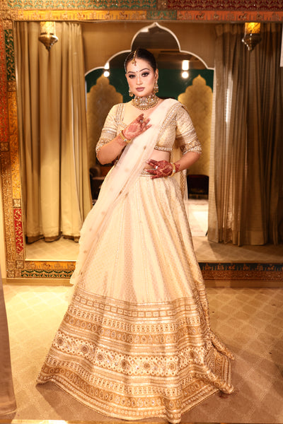 Regal Ivory & Gold Bridal Lehenga (S1S25 B-55)