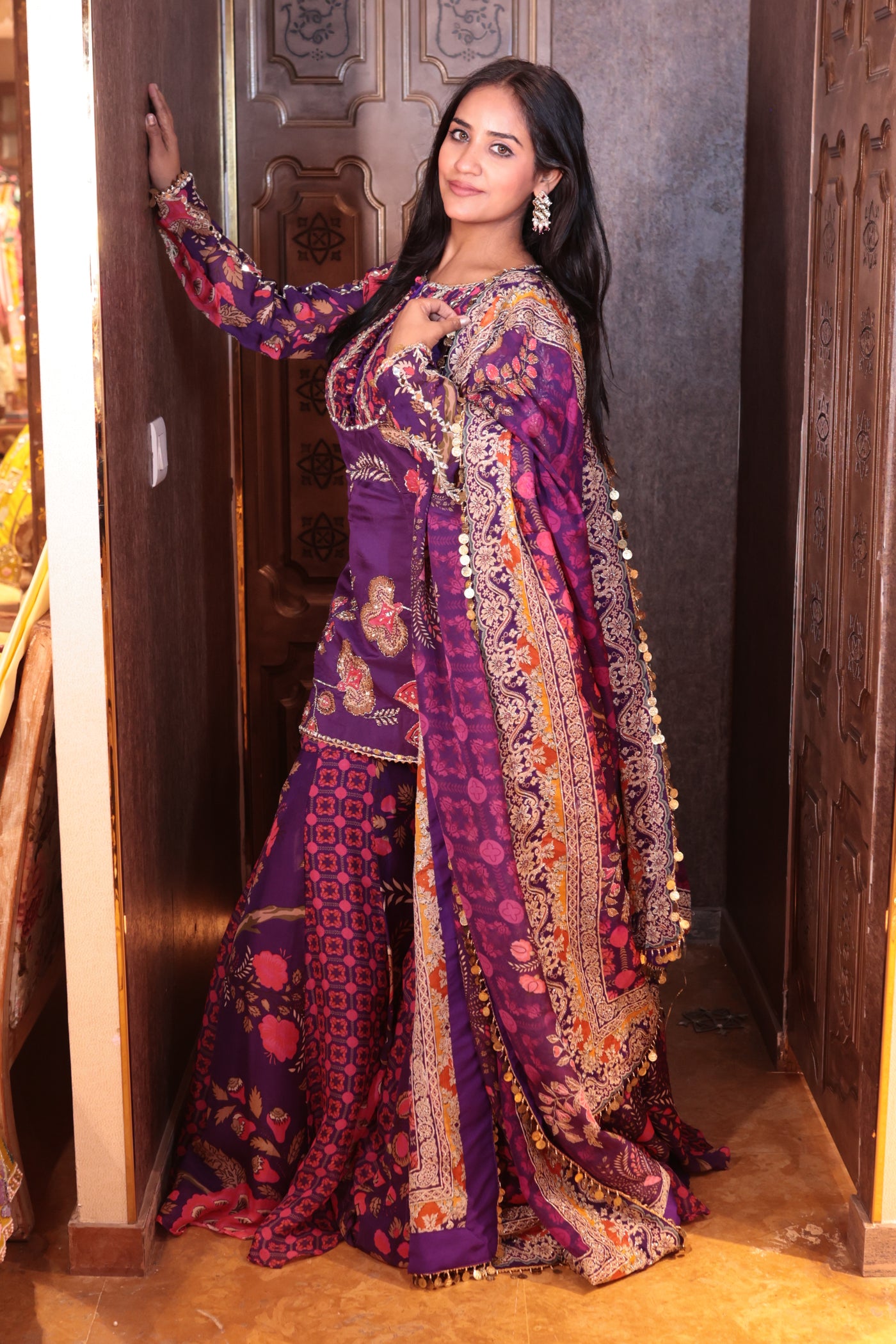 Noor-e-Bahar Kurti and Sharara set (V-6066SH D-38)