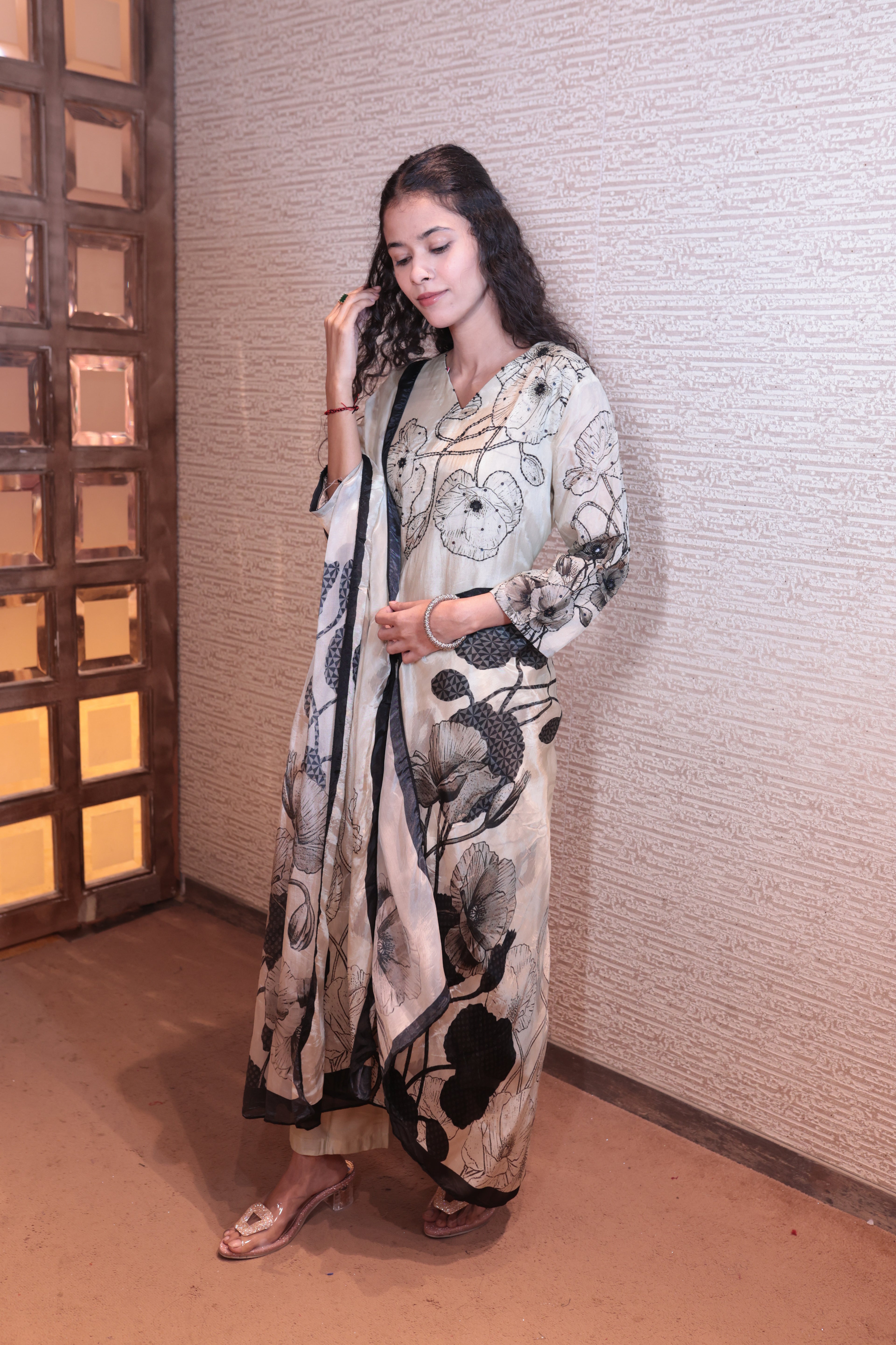 Ivory Bloom Hand-Painted Organza Set (4161 BS-84)