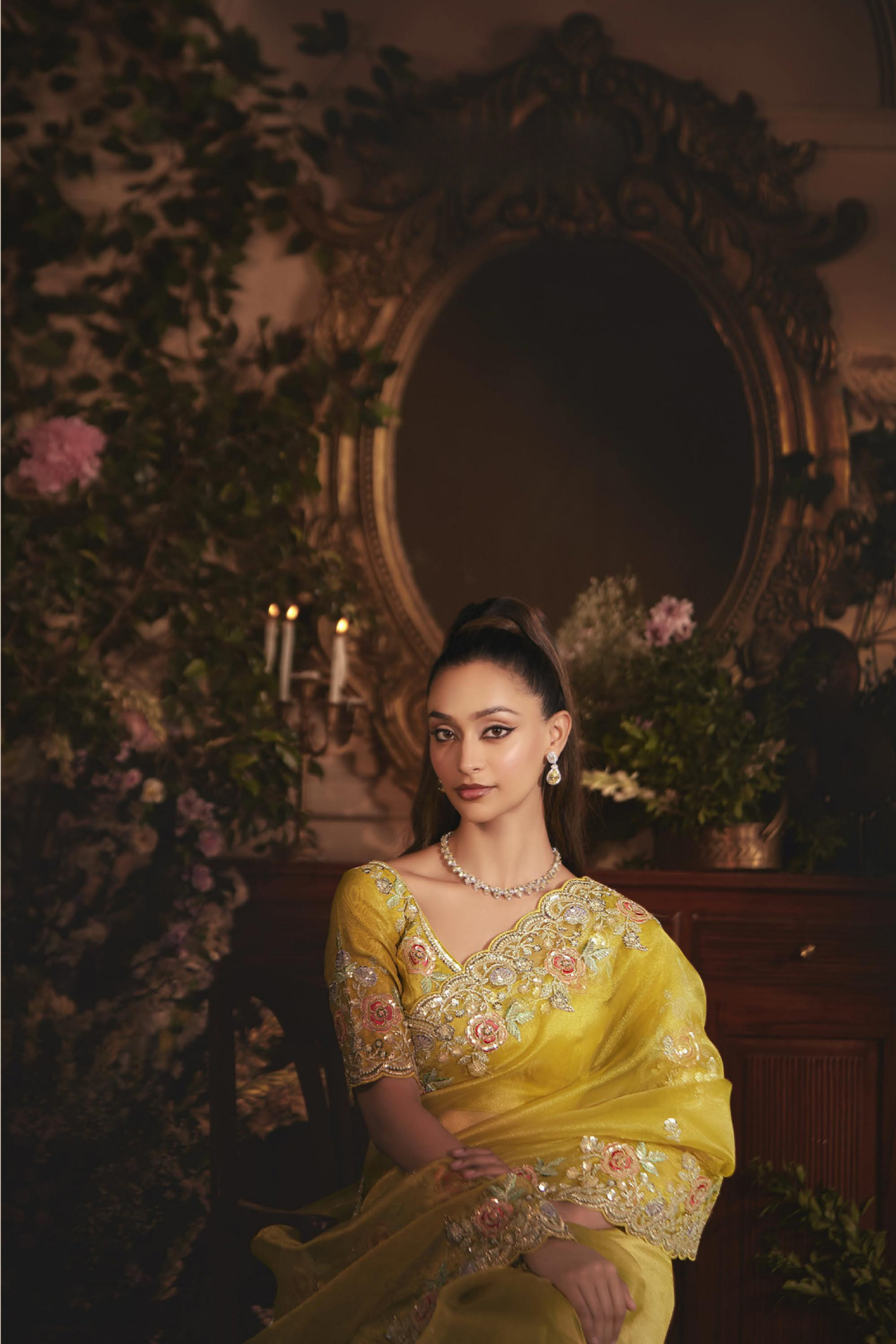 The 'Chartreuse Bloom' Saree (5487 GS-98) Secondary image