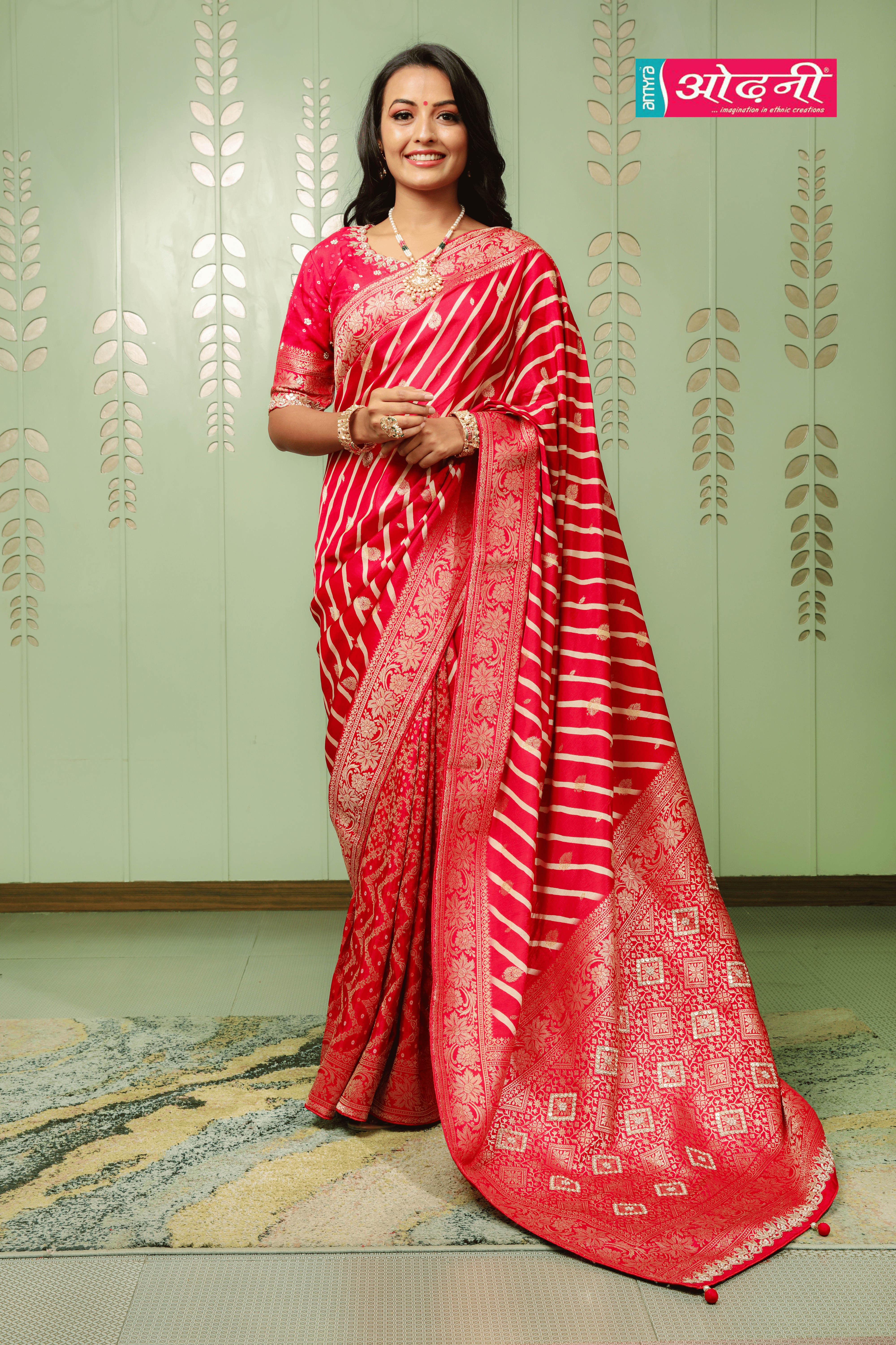Crimson Zari Brocade Saree (VDS3949A R-56) Main image