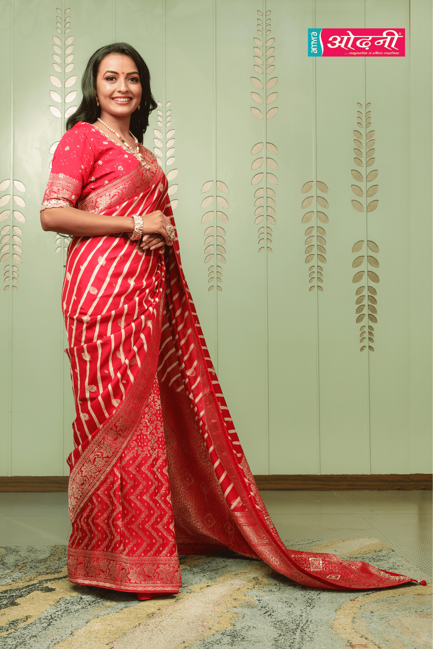 Crimson Zari Brocade Saree (VDS3949A R-560)