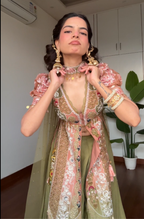 The Garden Layered Fusion (7118-A D-17)