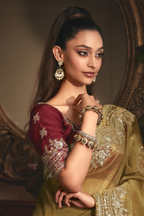 The 'Aged Gold Opulence' Saree (5484 GS-98)