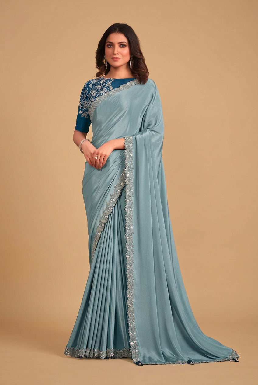 Emerald Green Crepe Saree With Scallop Border Main image