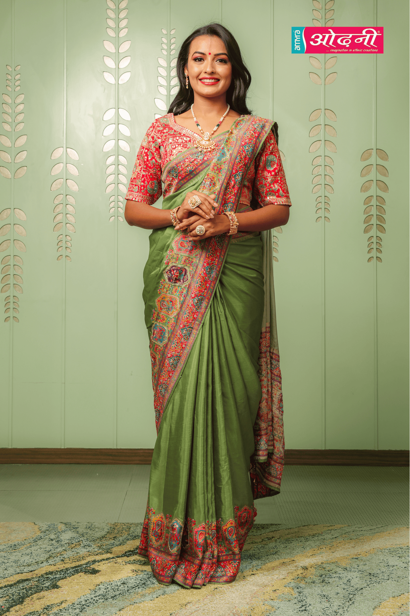 Pashmina Paisley Embroidered Saree (1130 gs-14)