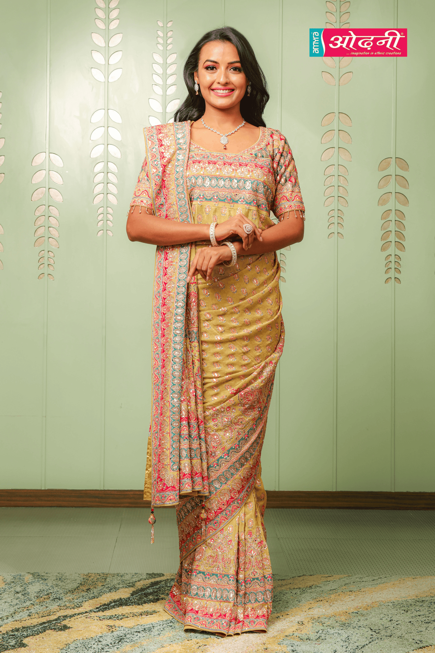 Zari Tapestry Embroidered Saree&nbsp; (914 D-19)