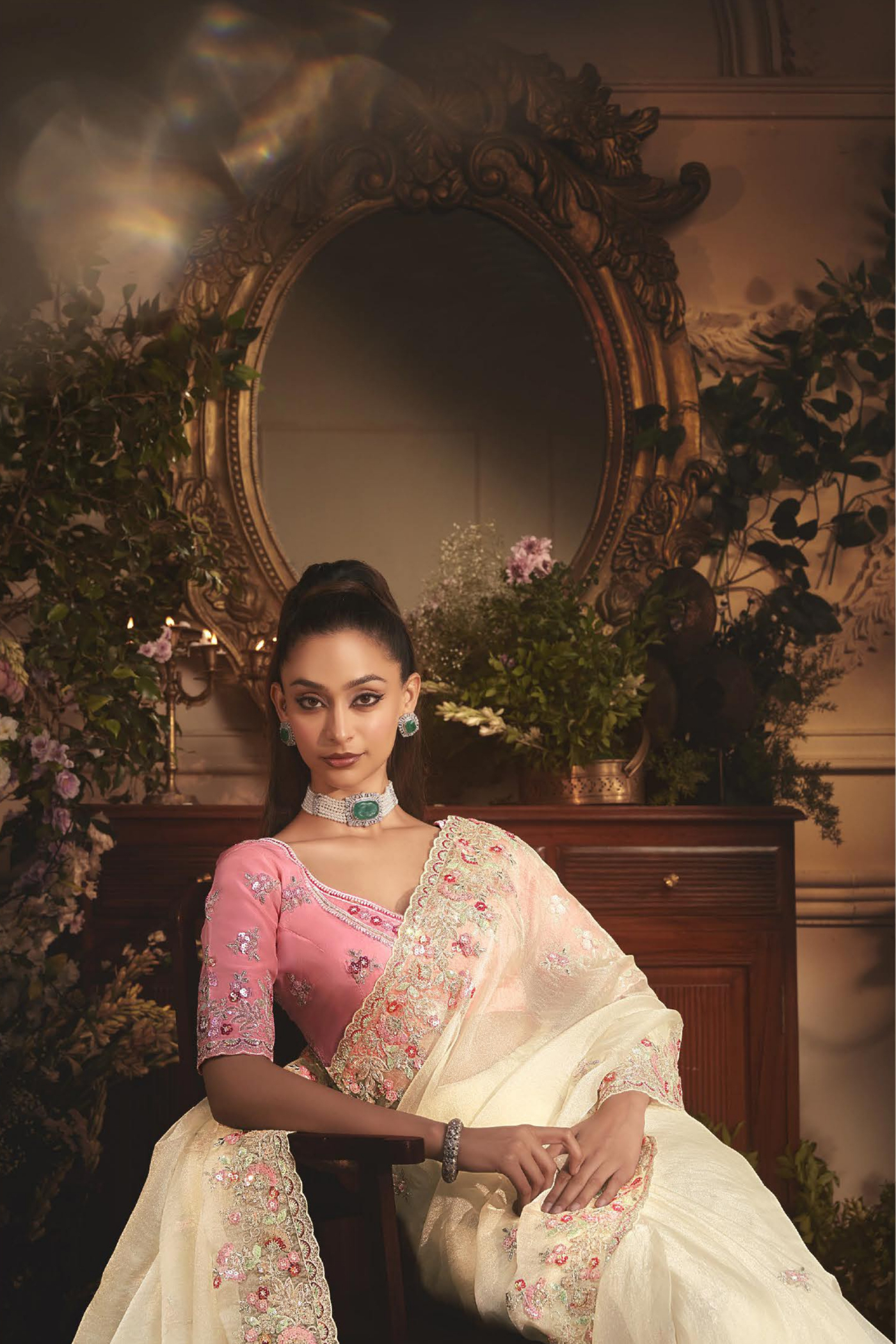 The 'Ivory Garden' Saree (5483 GS-98)