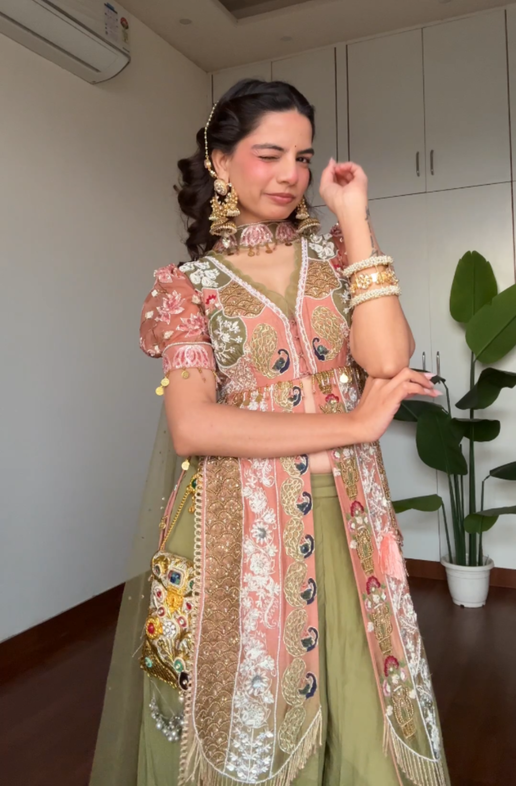 The Garden Layered Fusion (7118-A D-17)