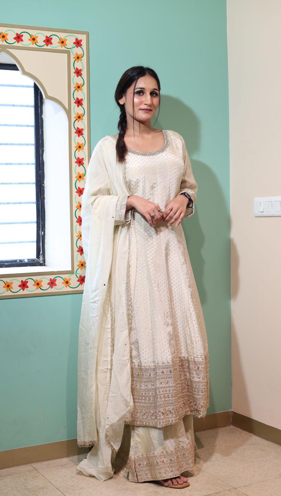 Elegant Anarkali Dress with Dupatta in Floral White