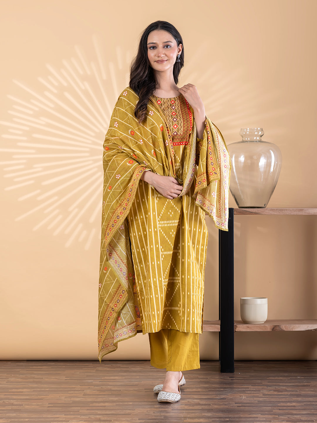 Mustard Bandhej Radiance Set