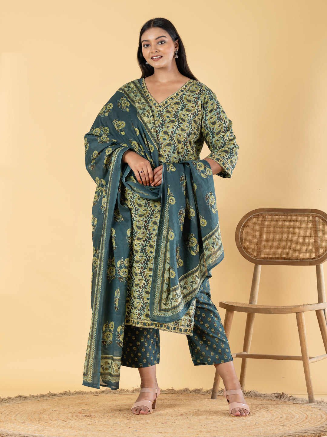 Elegance Olive Floral Kurta Pant Set