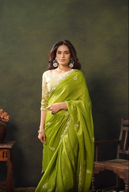Elegant Lime Green Silk Saree Main image