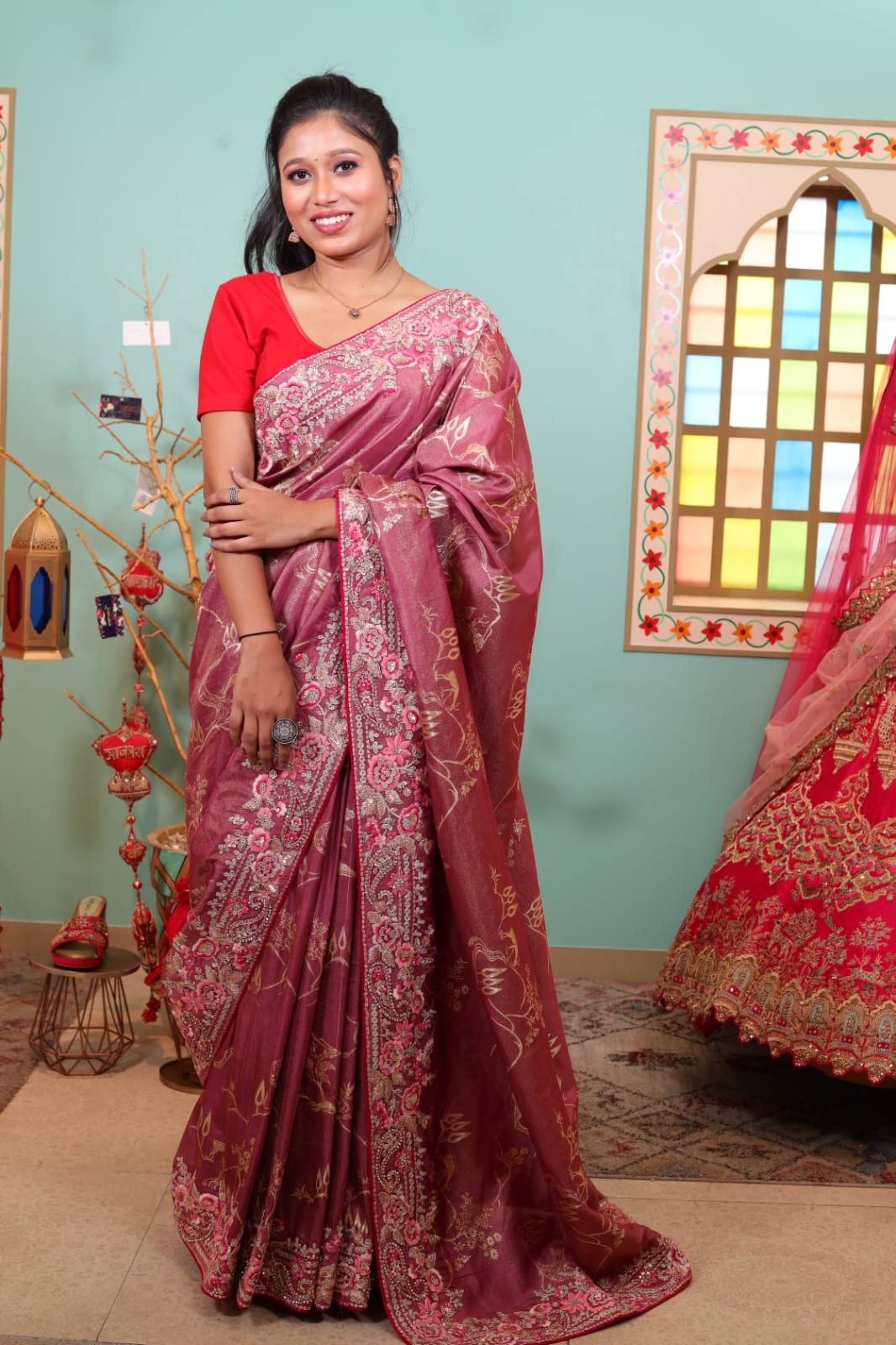 Elegant Jam Handloom Saree with Exquisite Embroidery