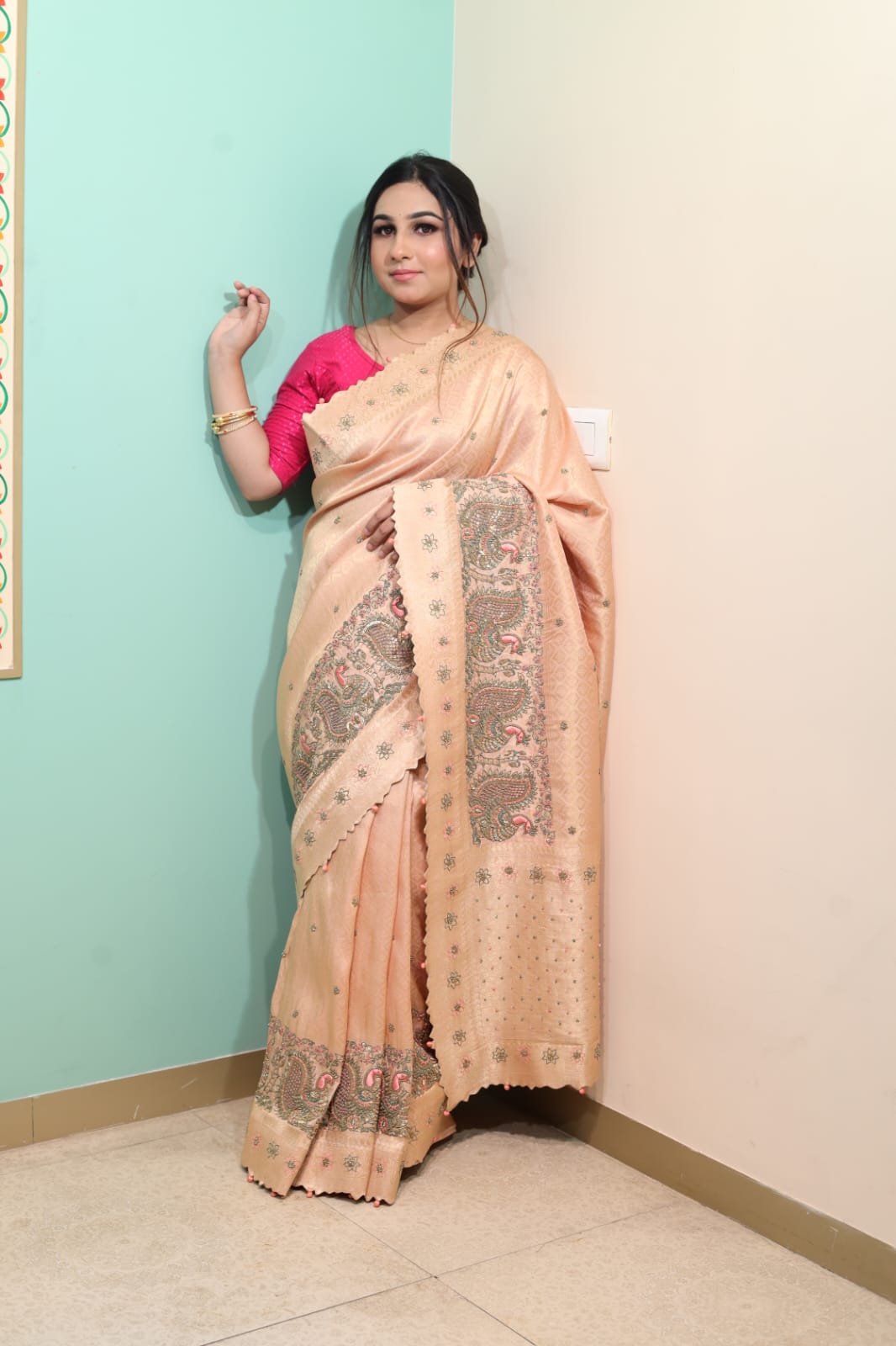 Luxurious Cream Banarasi Saree with Intricate Embroidery