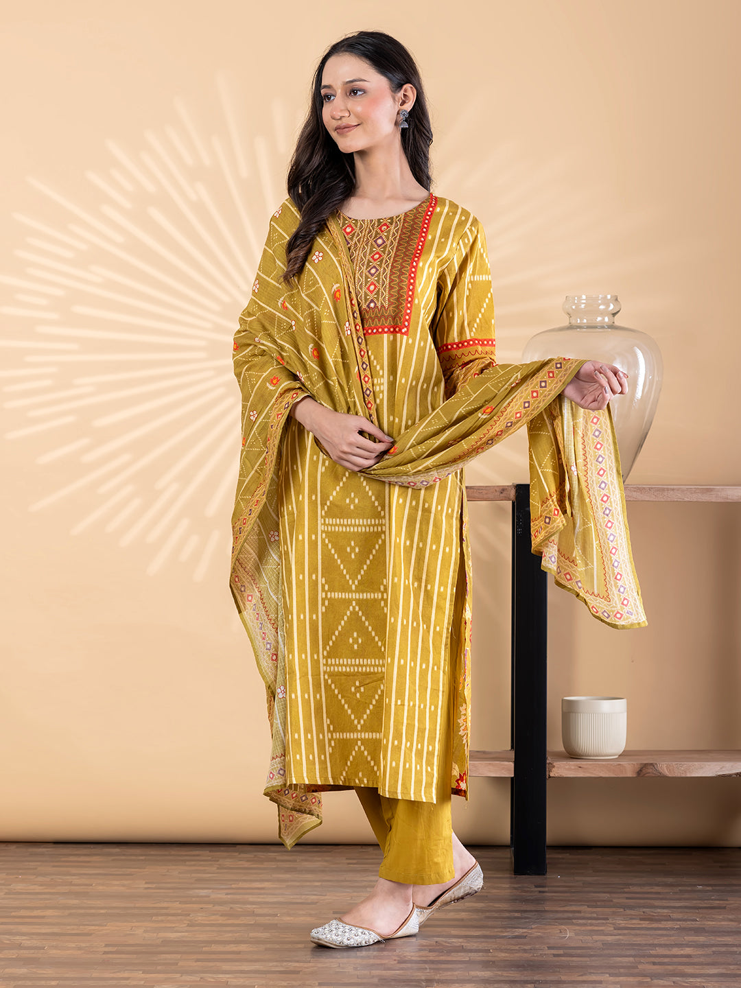Mustard Bandhej Radiance Set