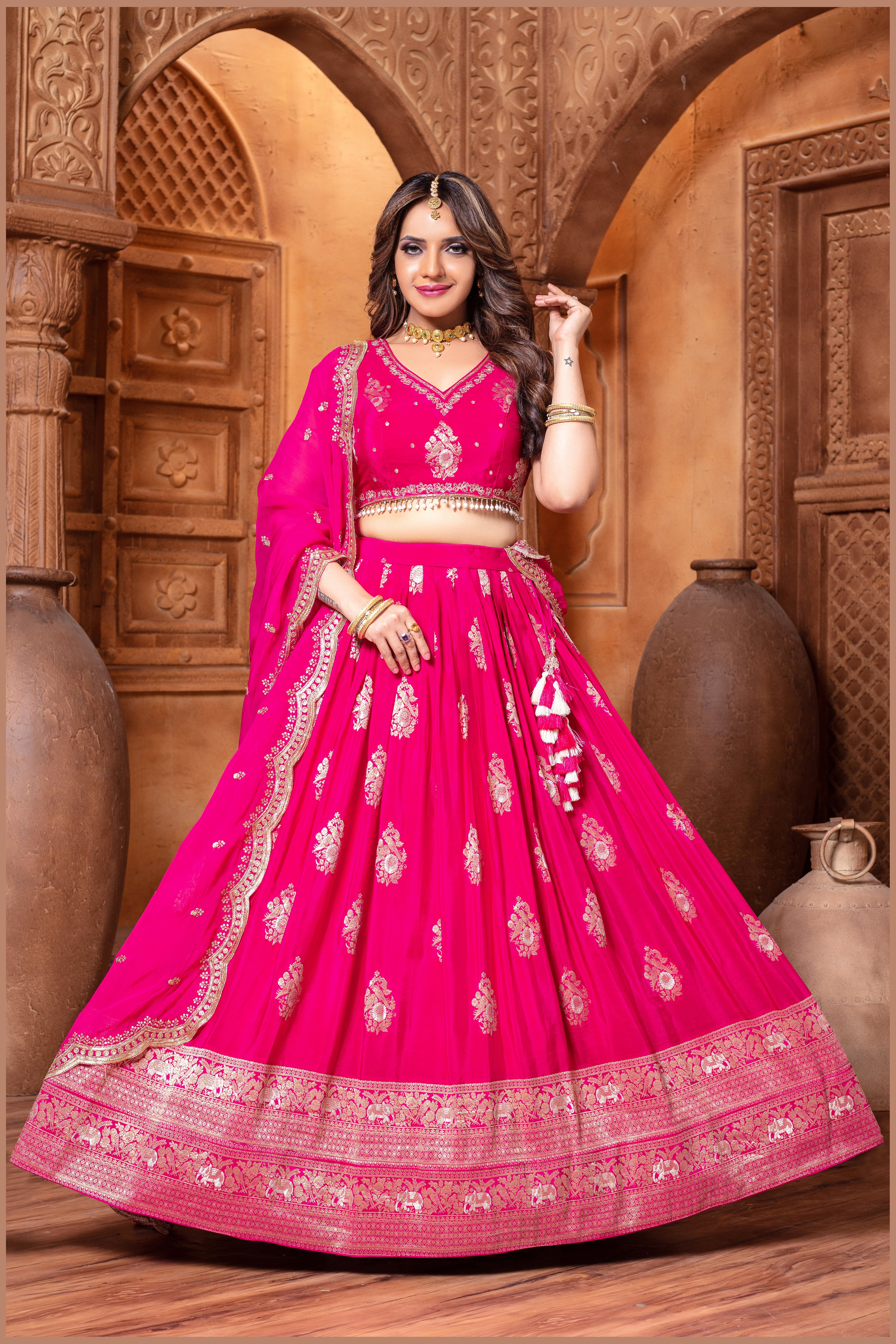 Regal Banarasi Lehenga (7010 GA-39)