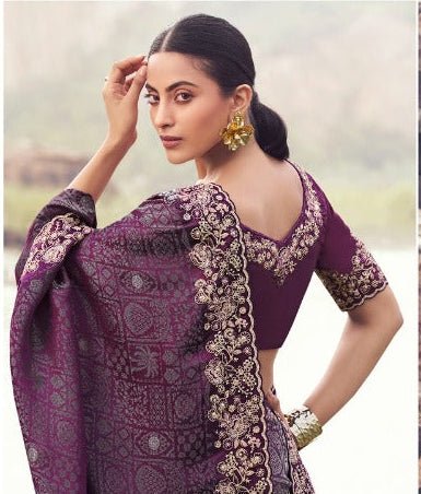 Majestic Deep Aubergine Jacquard Saree (8609 GS-133)