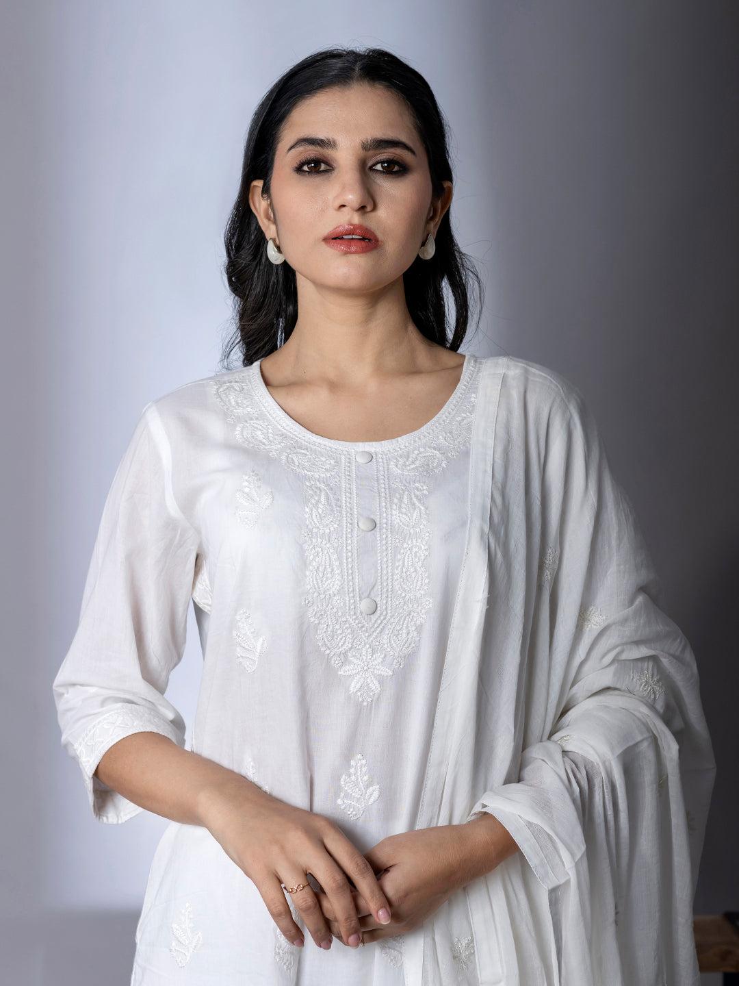 Ivory Chikankari Grace Kurta Set Secondary image