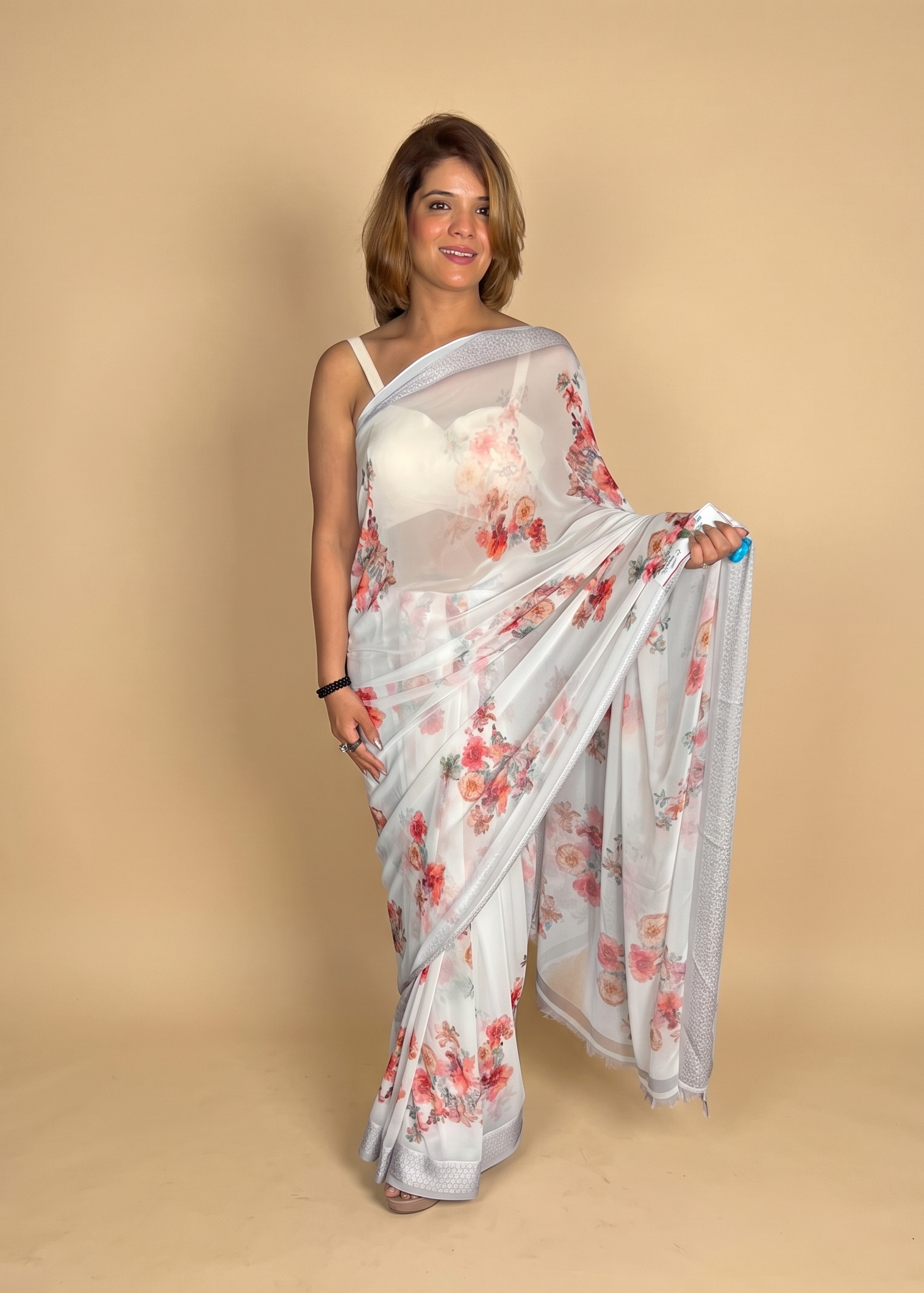 Elegant Off-White Floral Printed Saree Secondary image