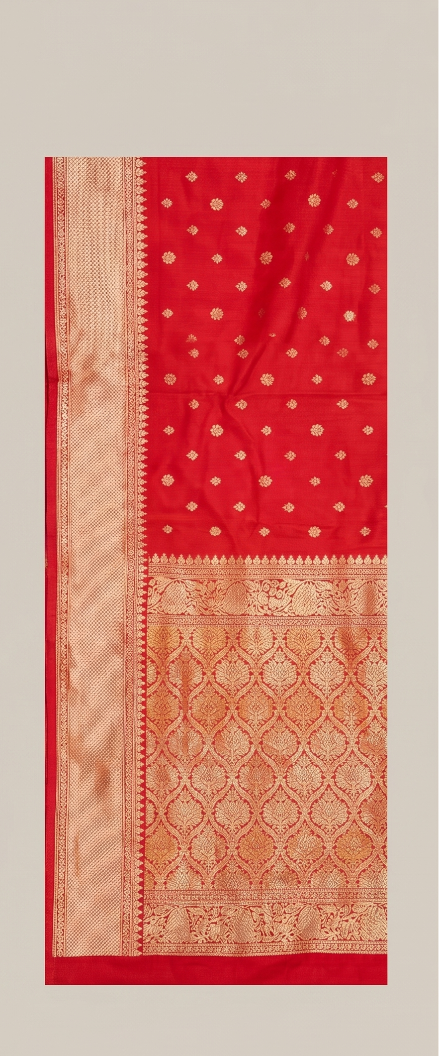 Red Traditional Silk Saree Secondary image