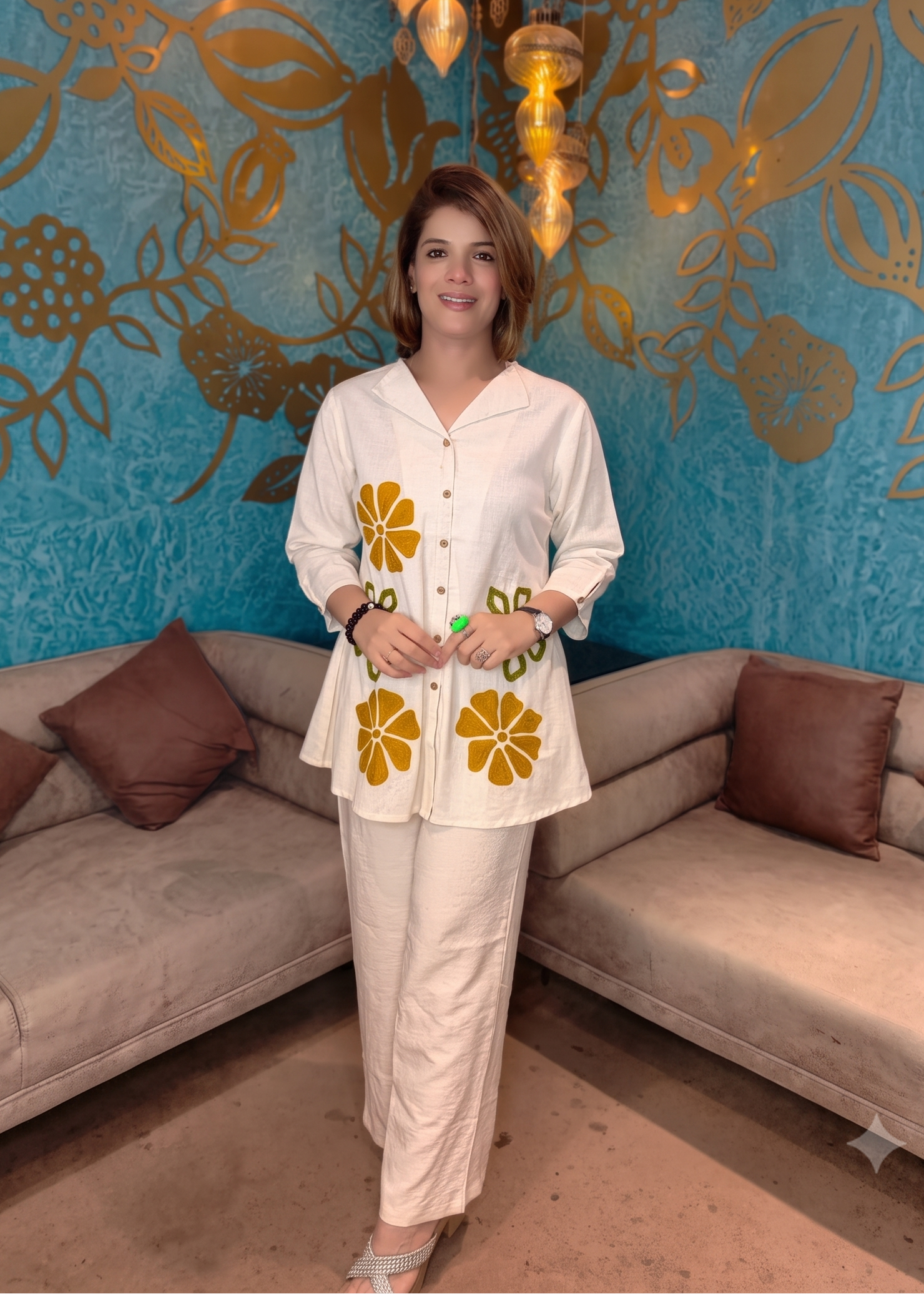 Chic Off-White Floral Appliqué Co-Ord Set Main image