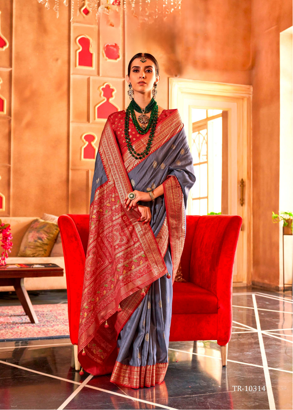 Sophisticated Grey Silk Saree