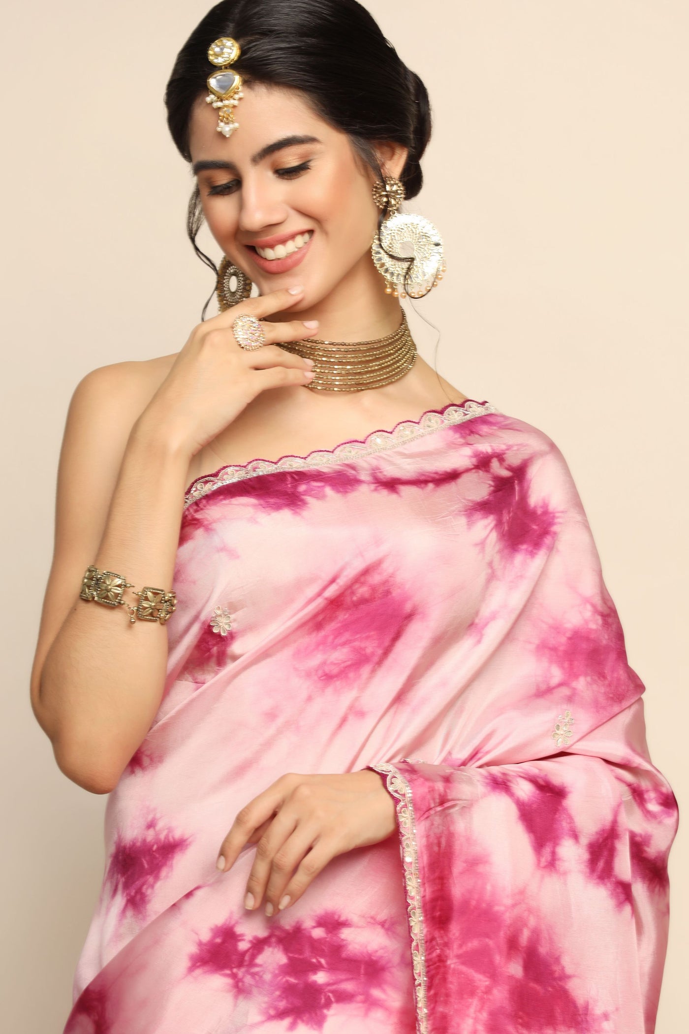 Enchanting Pink and Purple Tie & Dye Saree: A Symphony of Colors