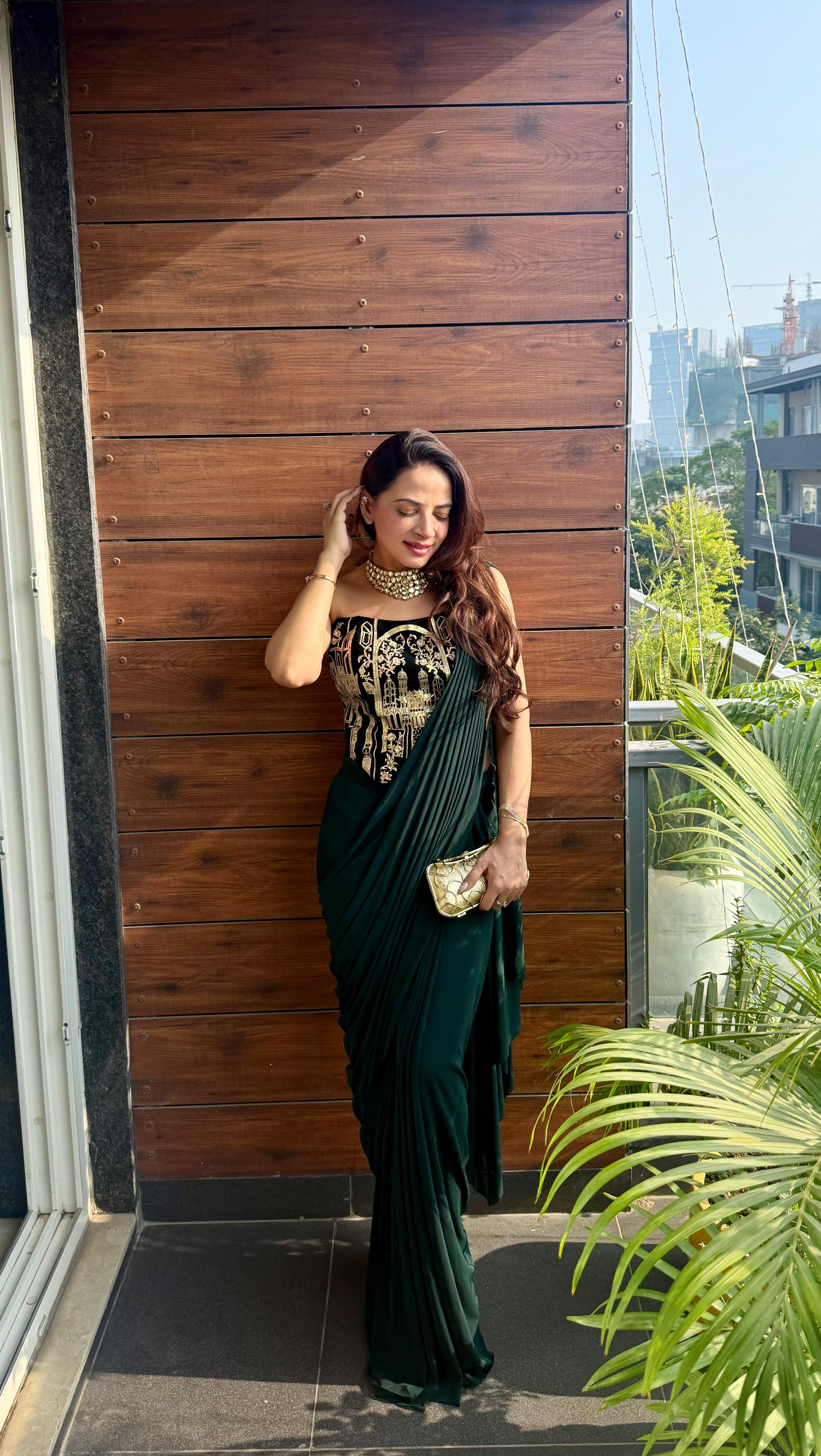 The Contemporary Corset Drape Saree (KDS-25-89 D-104)