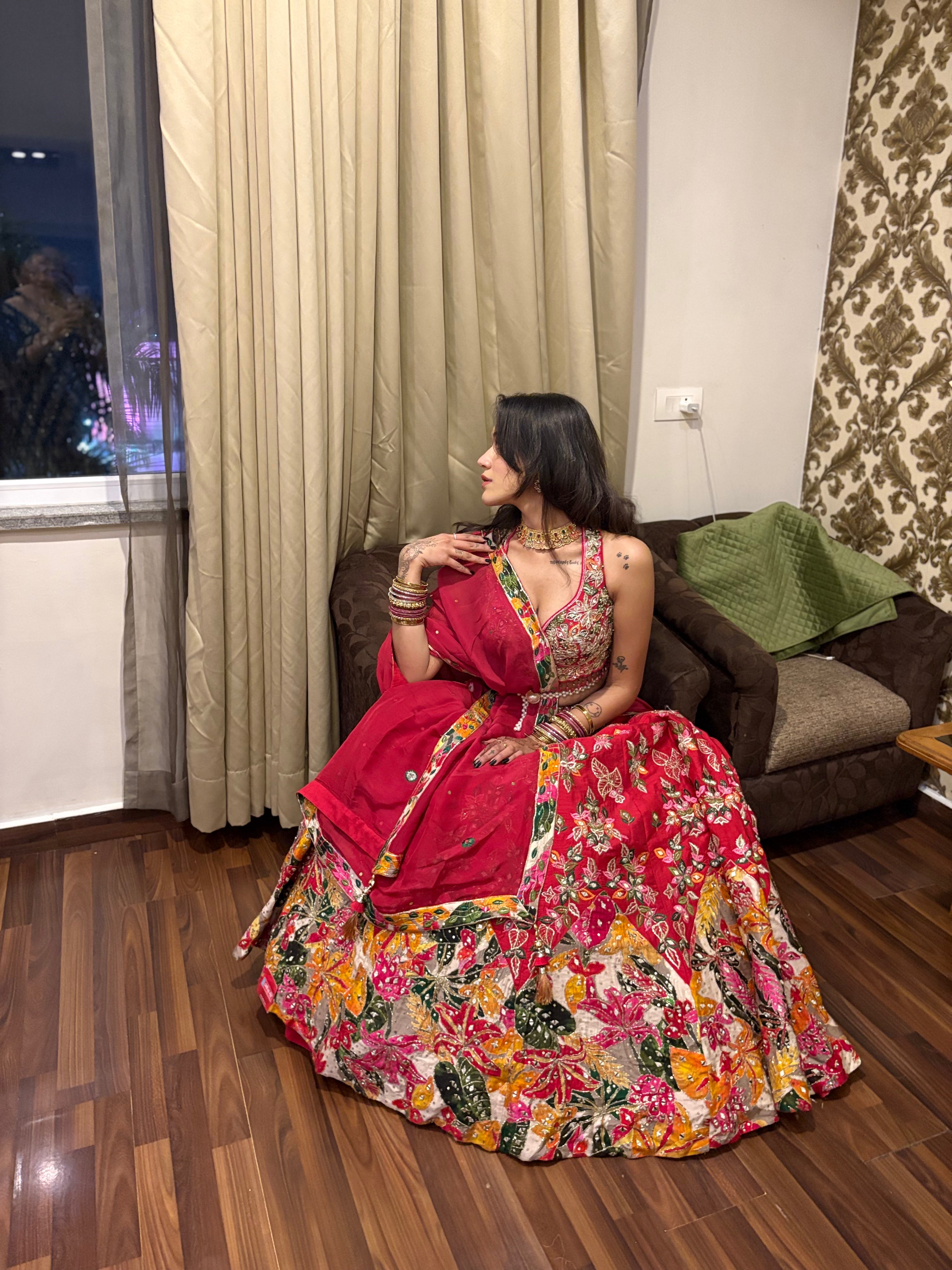 Vibrant Garden red lehenga (834 M-98)