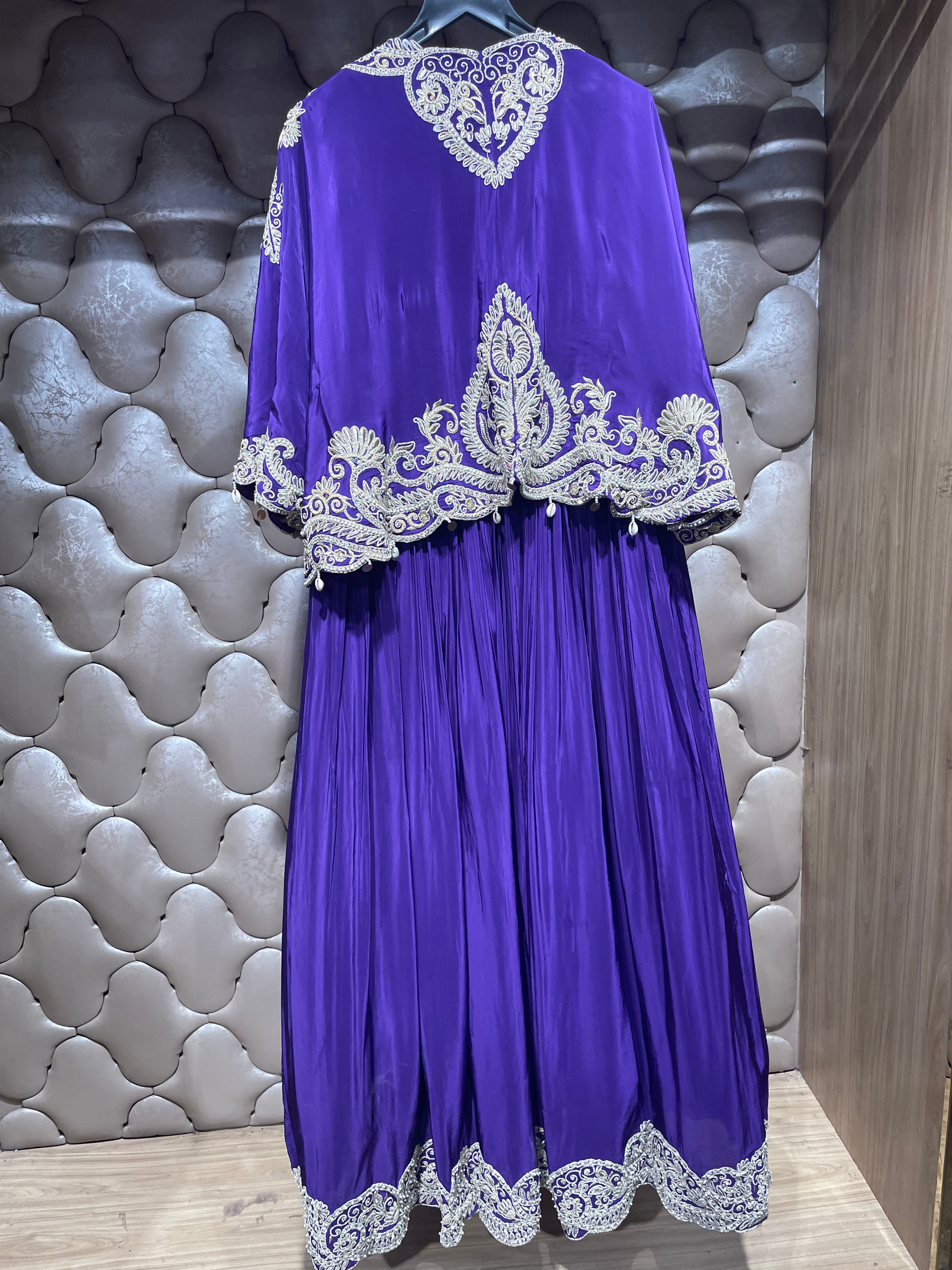 Cape-style Fusion Gown Set (MV-1125 GS-73) Secondary image