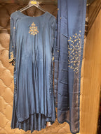 Straight-cut Kurta with Ruffled Bottoms and Dupatta (KPD-862 B-154)