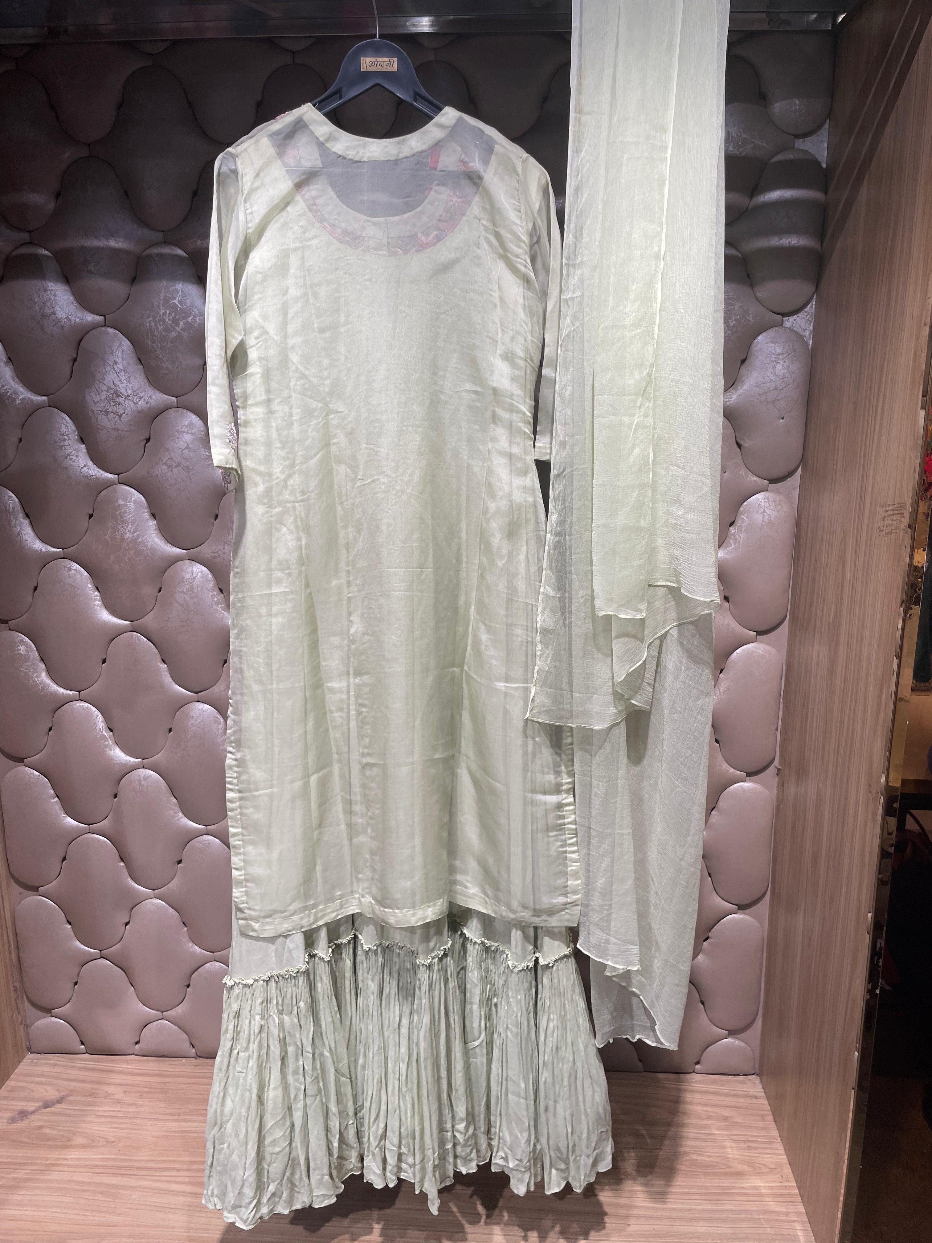 Mint Blossom Sharara Set (KPD-1011 B-154) Secondary image