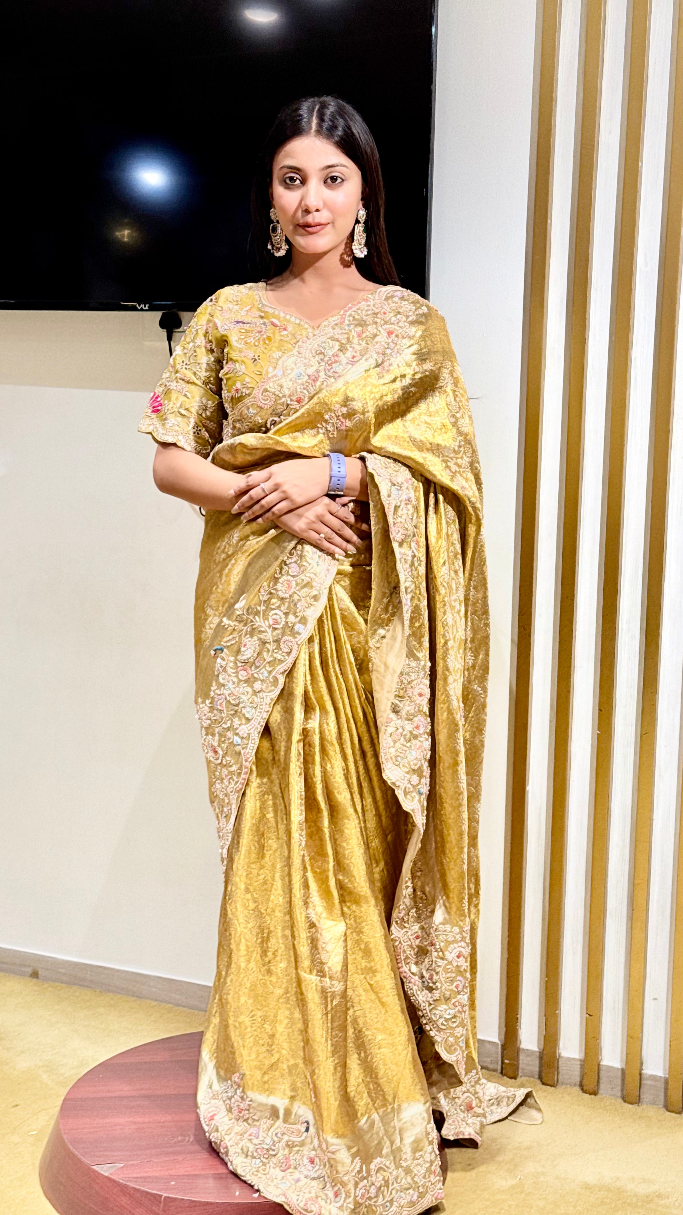 Antique Gold Tissue Silk Saree (DAS570 B-122)