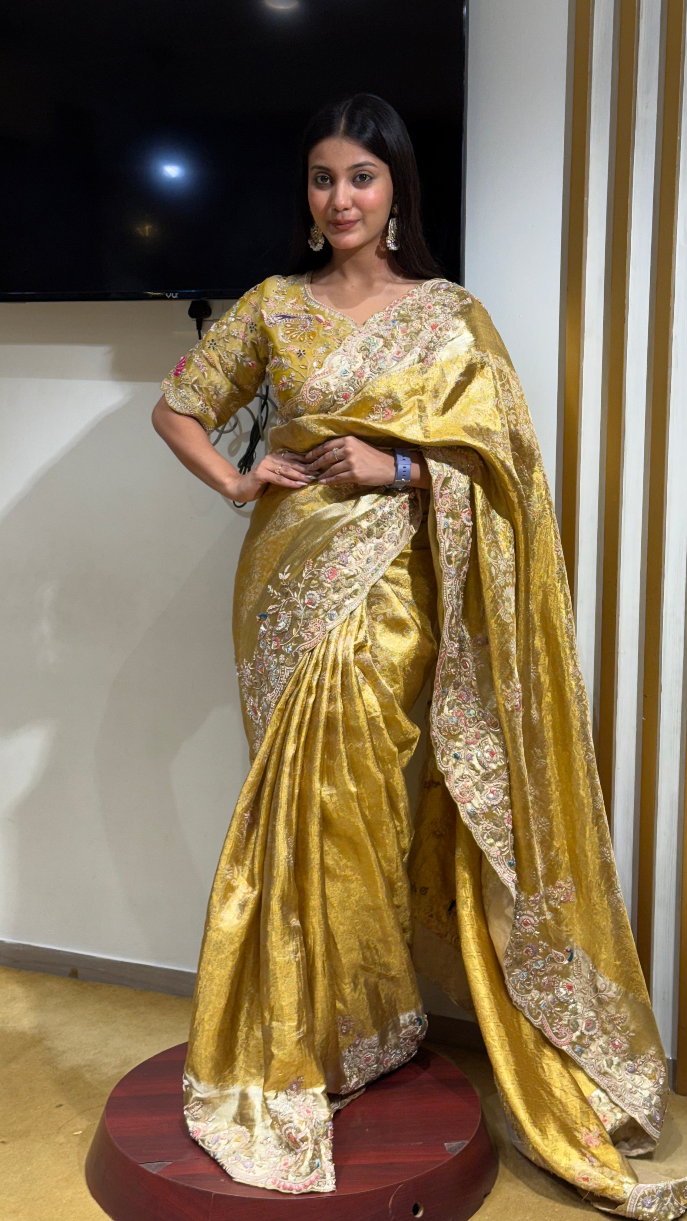 Antique Gold Tissue Silk Saree (DAS570 B-122)